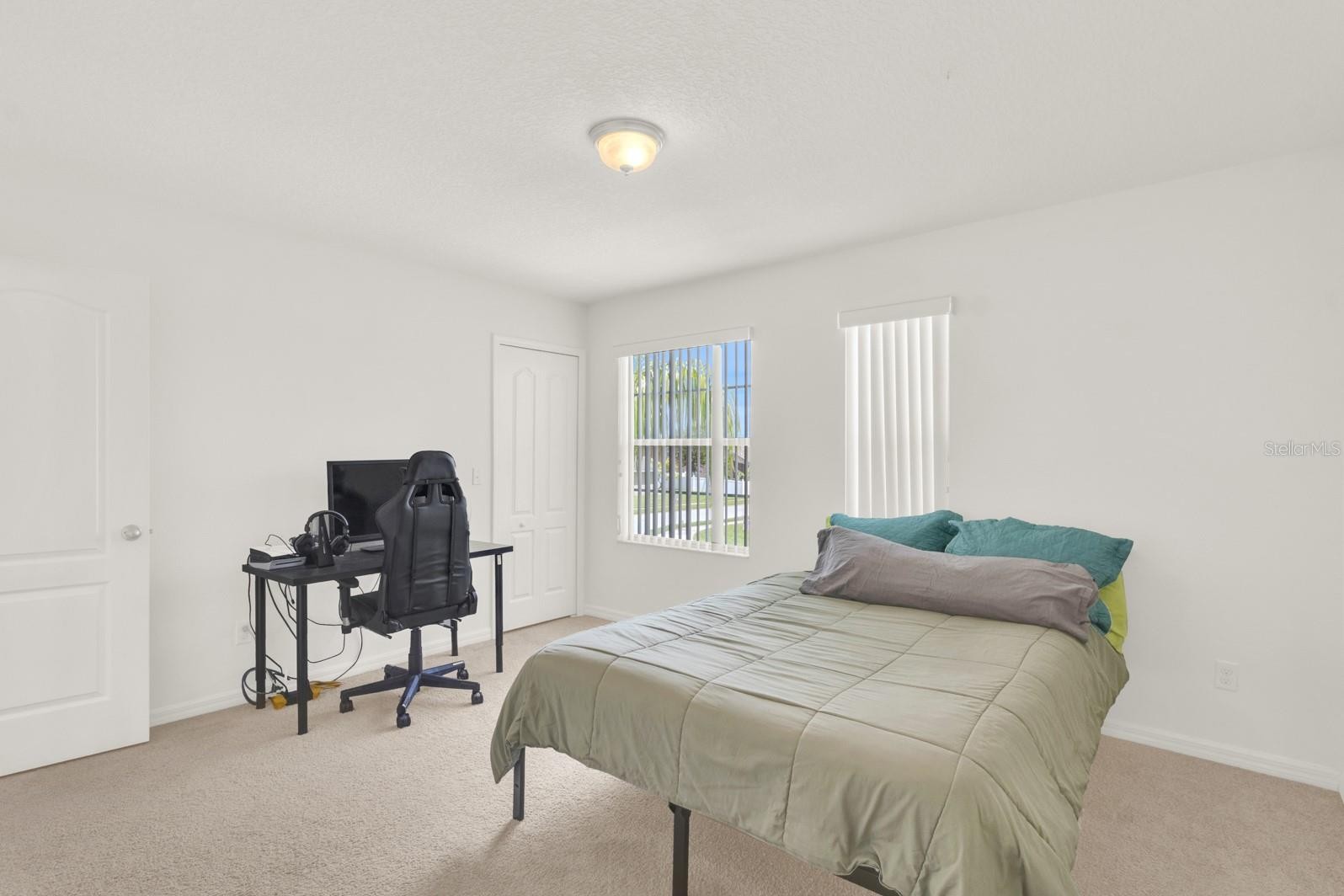 ORLANDO, Florida, 32824, United States, 4 Bedrooms Bedrooms, ,3 BathroomsBathrooms,Residential,For Sale,1879509