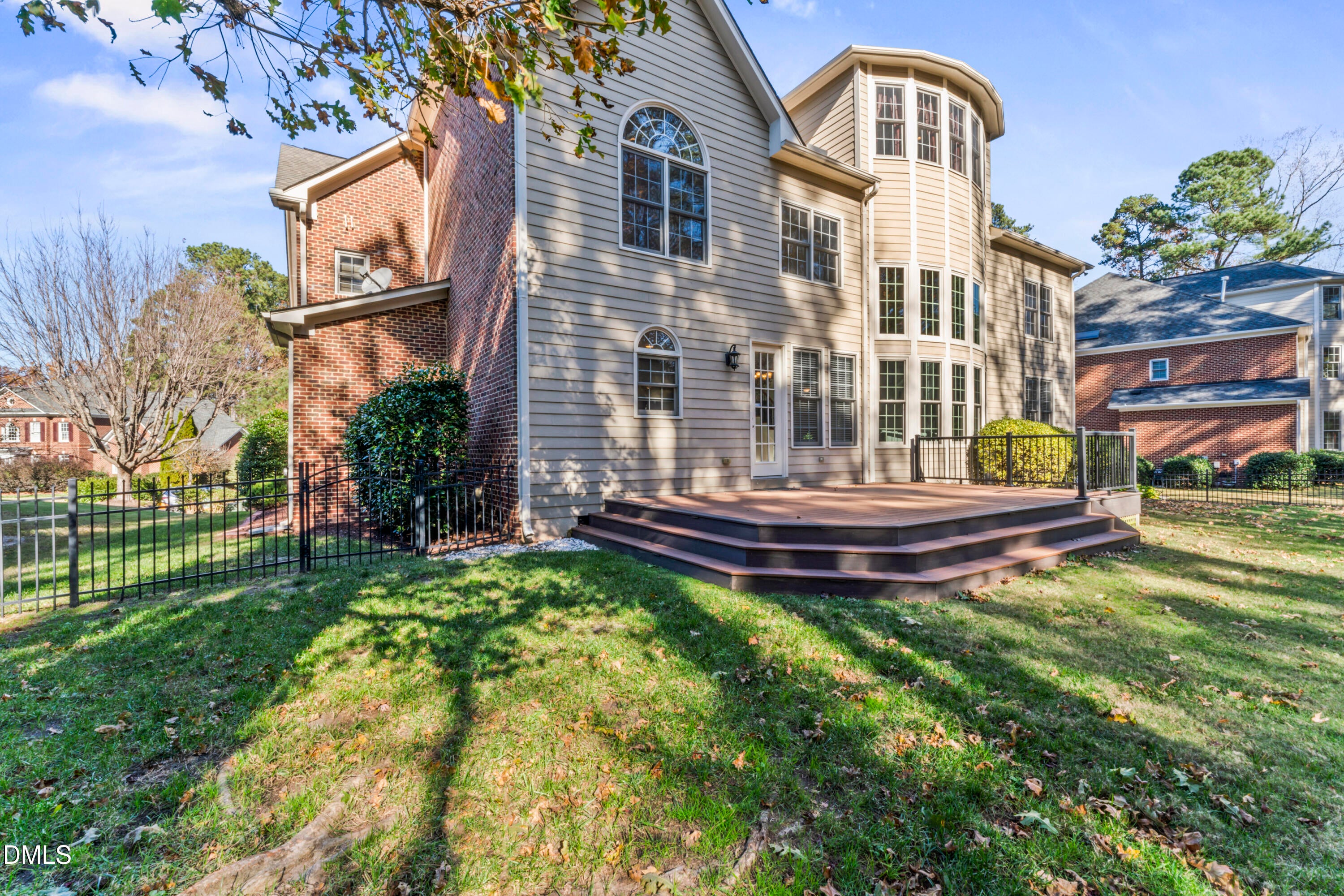 Cary, North Carolina, 27519, United States, 5 Bedrooms Bedrooms, ,5 BathroomsBathrooms,Residential,For Sale,1994817
