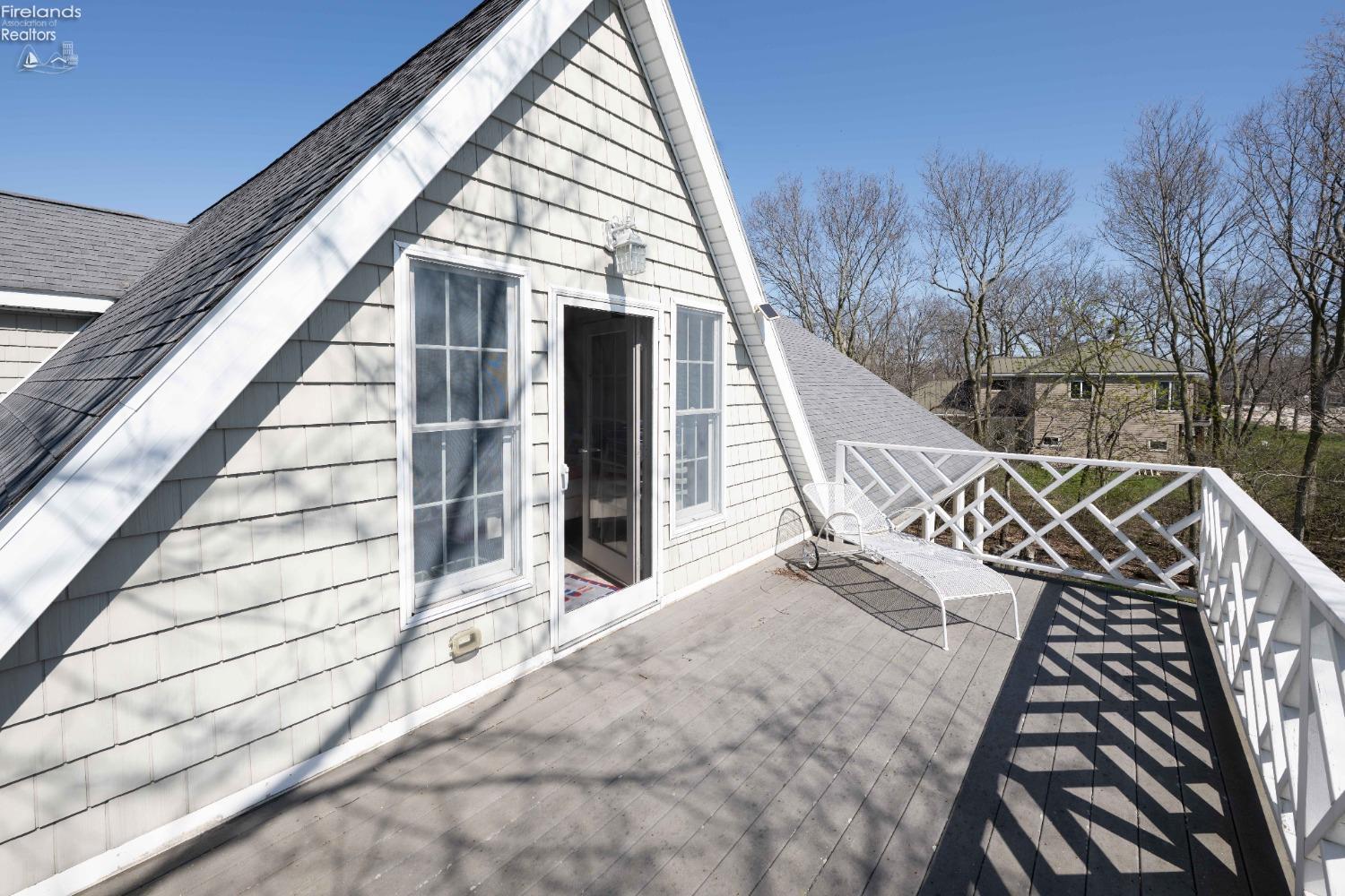 Kelleys Island, Ohio, 43438, United States, 4 Bedrooms Bedrooms, ,3 BathroomsBathrooms,Residential,For Sale,1792015