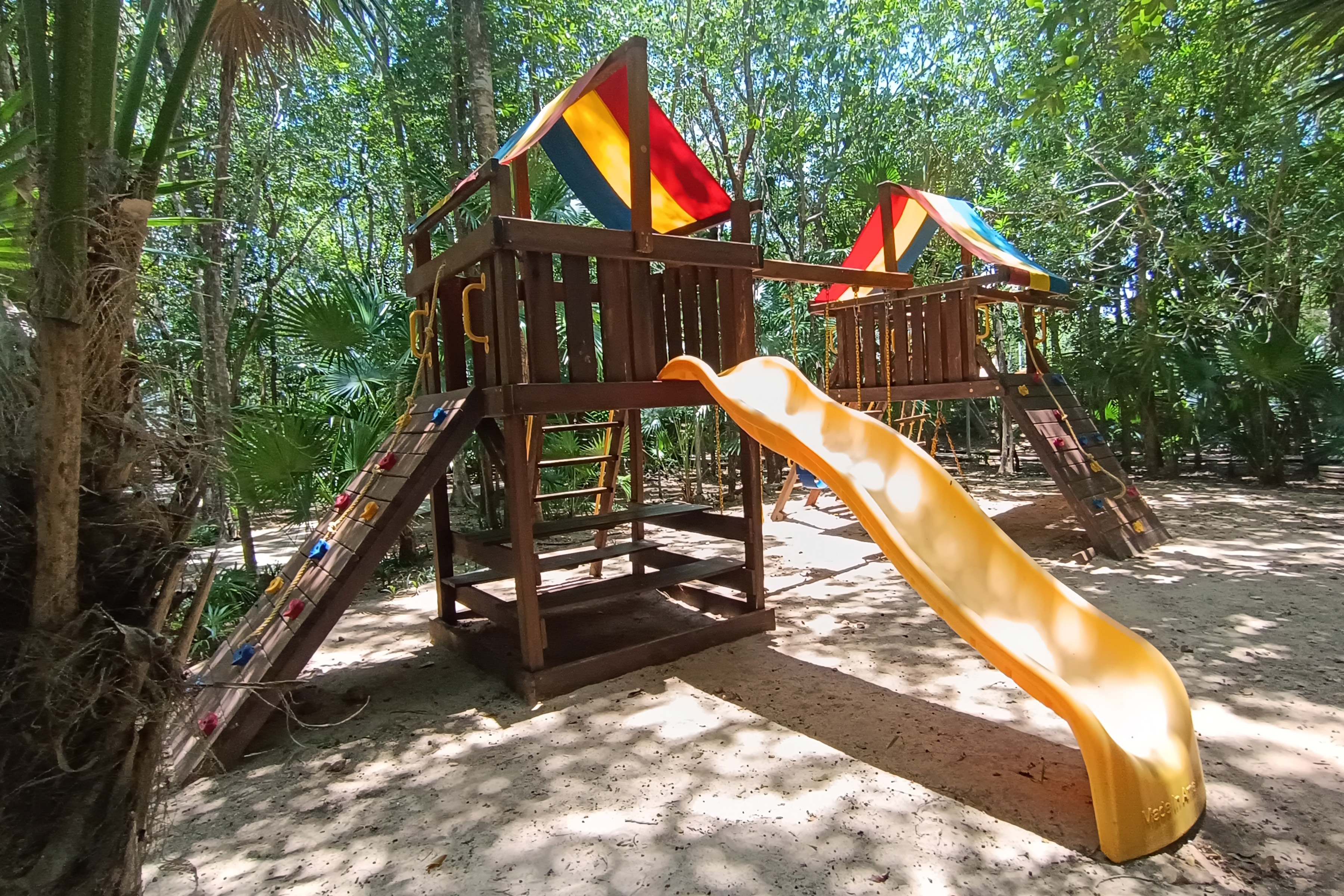 Luxury Residence Jungle Experience - 物件實景