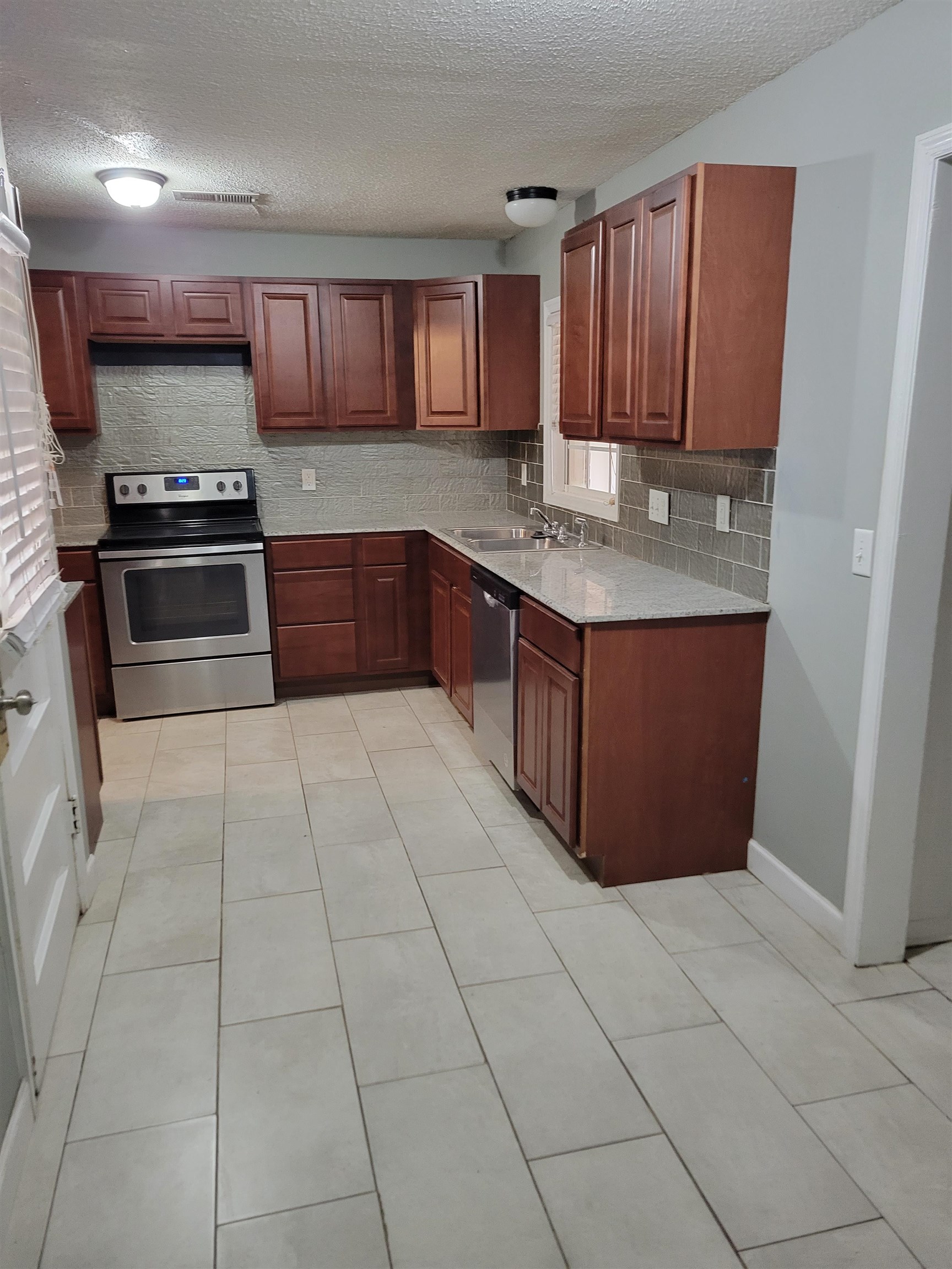 Perkins Rd, Memphis, TN 38117 #1