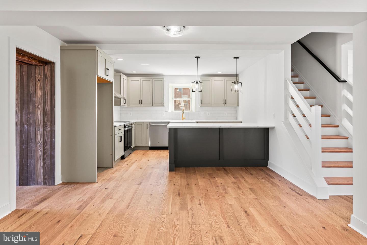 Harleysville, Pennsylvania, 19438, United States, 4 Bedrooms Bedrooms, ,3 BathroomsBathrooms,Residential,For Sale,1999603