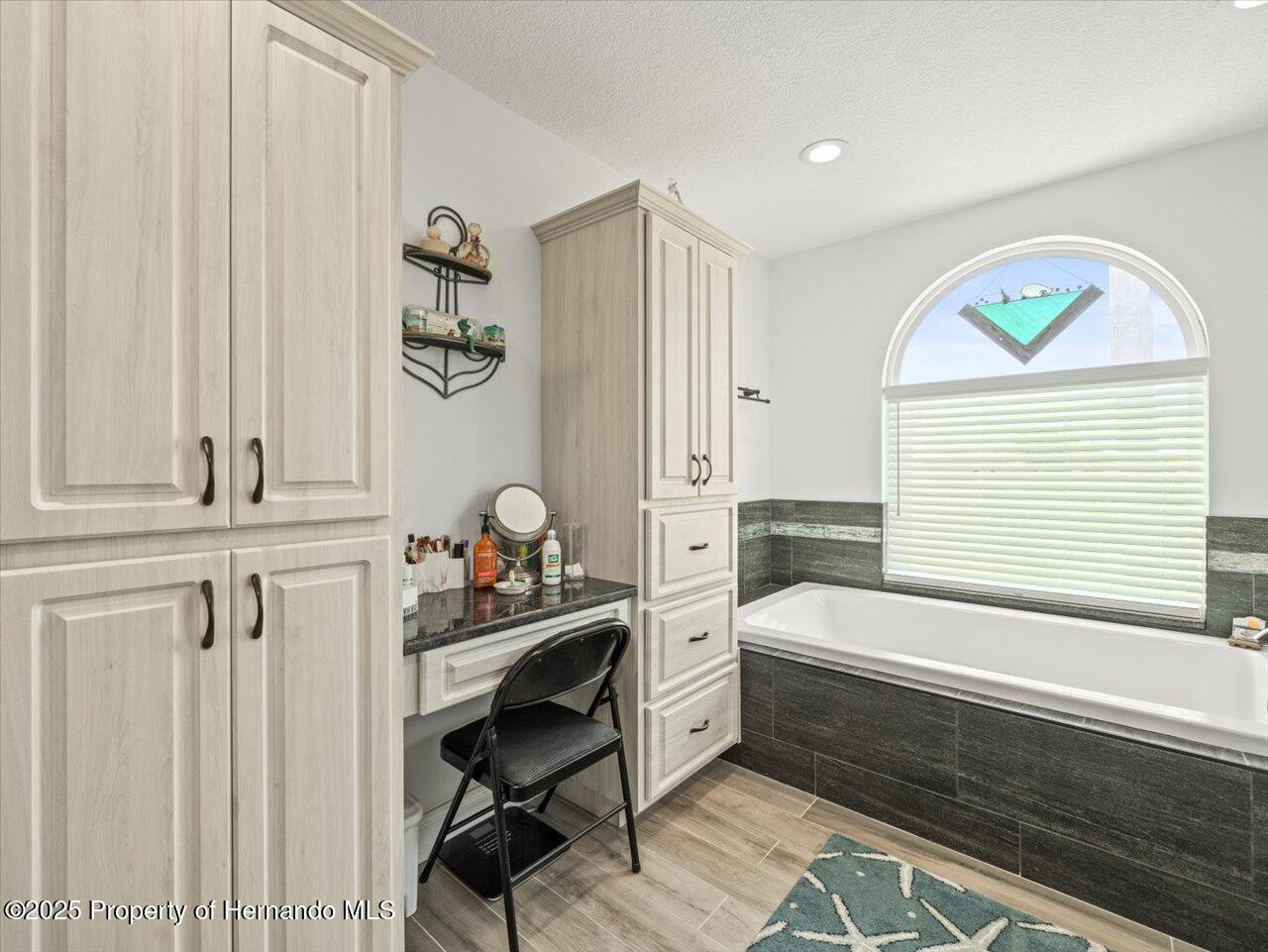 Hernando Beach, Florida, 34607, United States, 3 Bedrooms Bedrooms, ,3 BathroomsBathrooms,Residential,For Sale,1796960