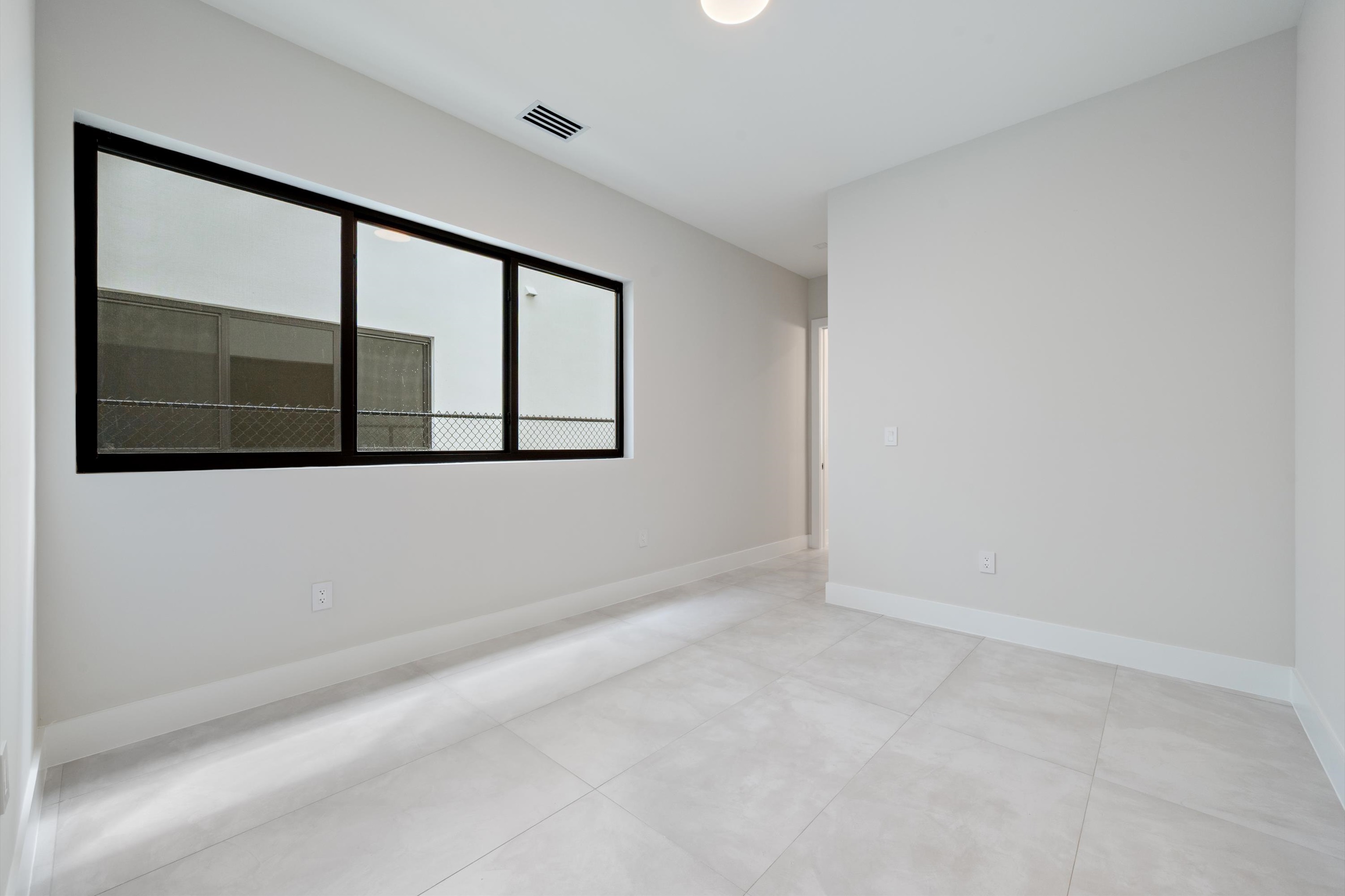  2747 SW 23rd Ter, Miami, FL, 33145 - 物件實景