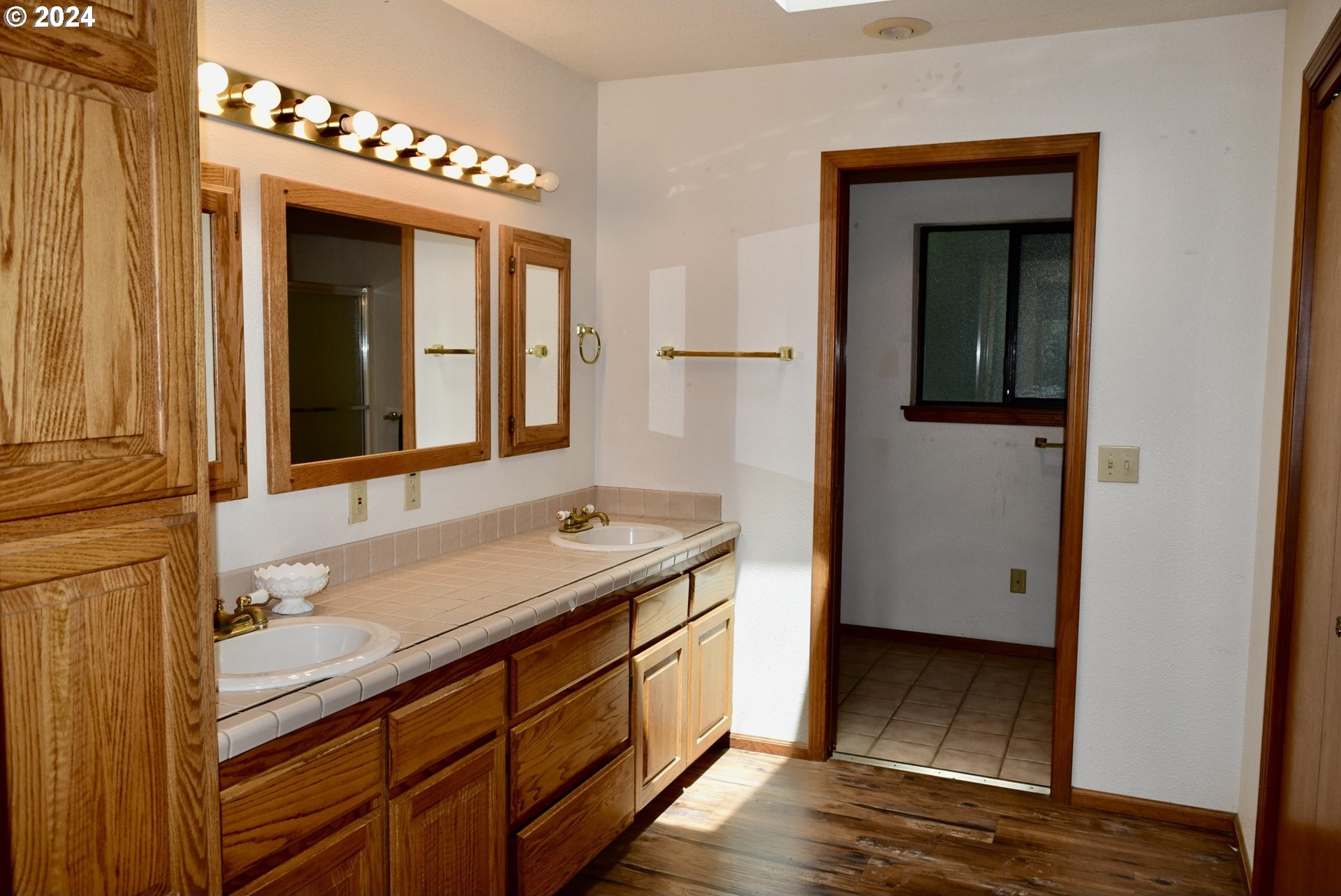Gold Beach, Oregon, 97444, United States, 3 Bedrooms Bedrooms, ,3 BathroomsBathrooms,Residential,For Sale,1888635