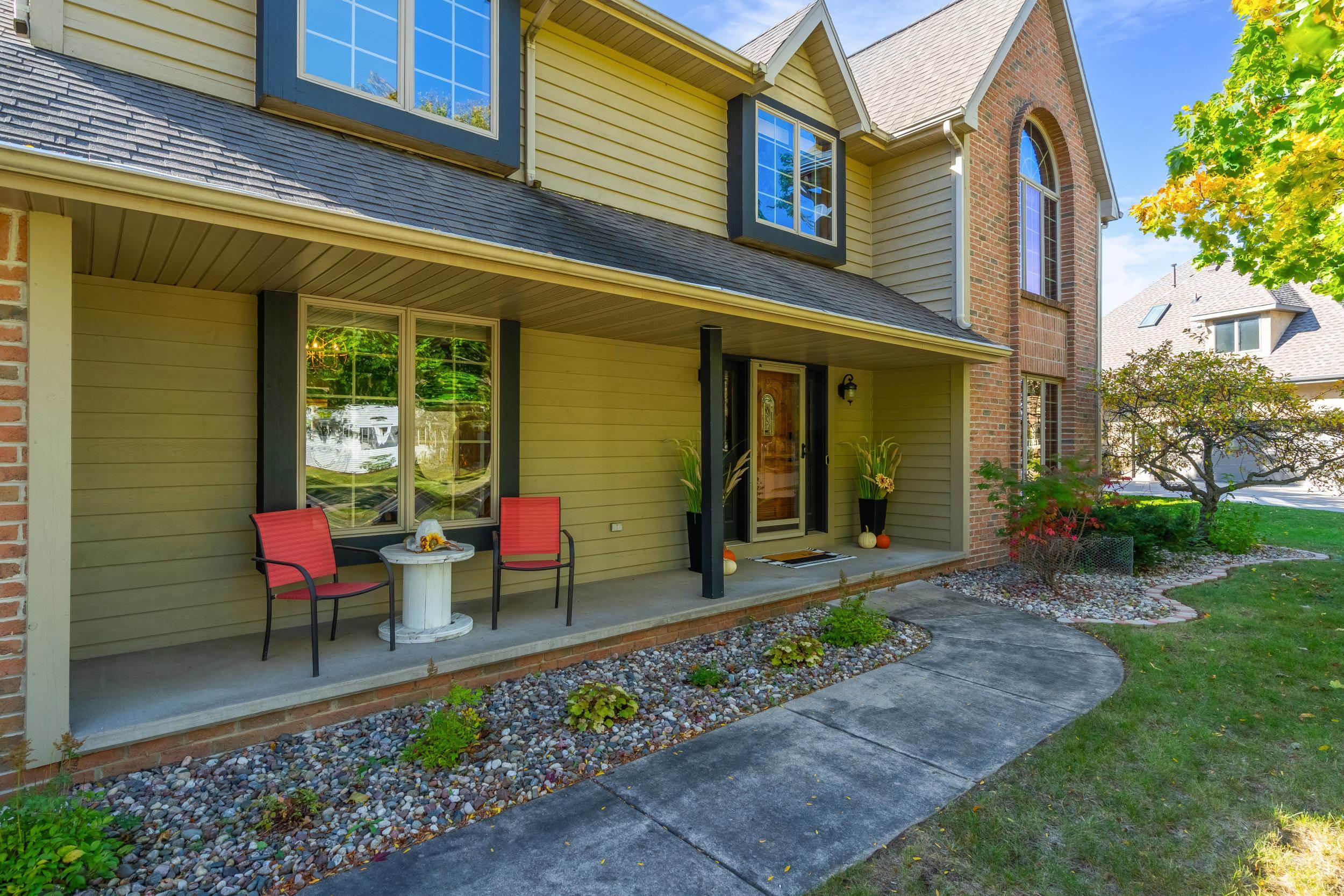 Appleton, Wisconsin, 54913, United States, 3 Bedrooms Bedrooms, ,3 BathroomsBathrooms,Residential,For Sale,1976936