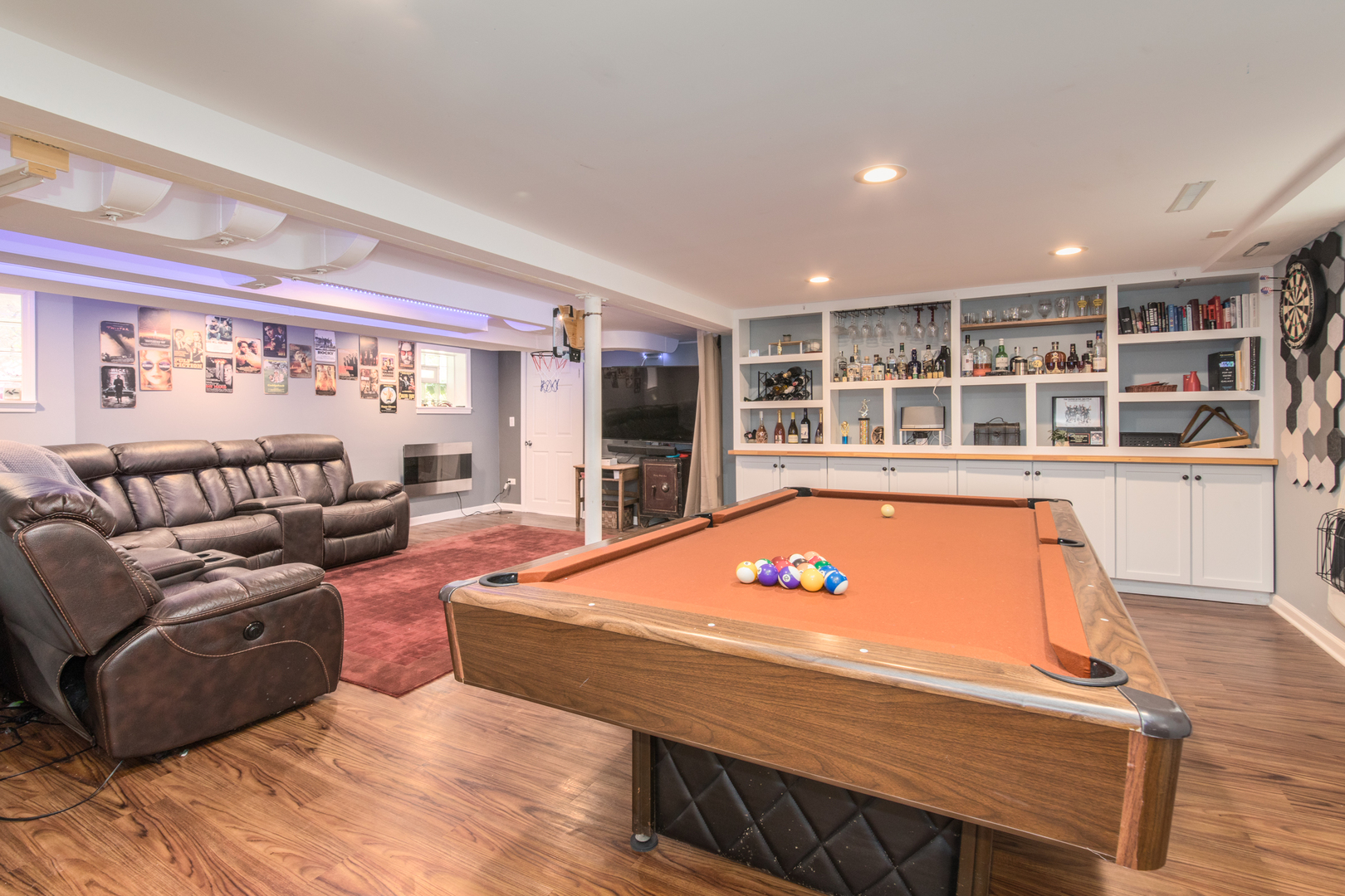 Chicago, Illinois, 60707, United States, 4 Bedrooms Bedrooms, ,2 BathroomsBathrooms,Residential,For Sale,1939861