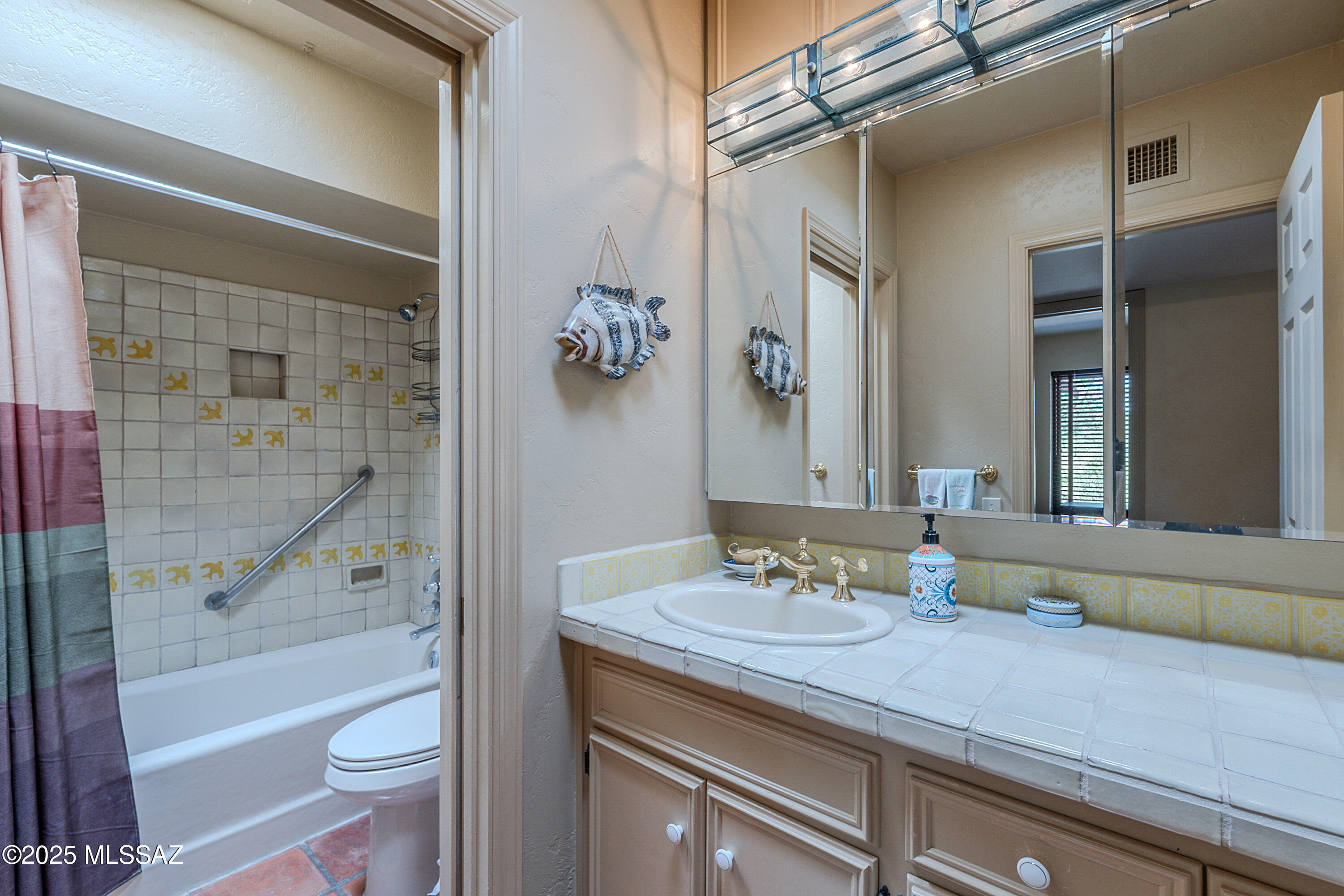 Tubac, Arizona, 85646, United States, 3 Bedrooms Bedrooms, ,2 BathroomsBathrooms,Residential,For Sale,1784502