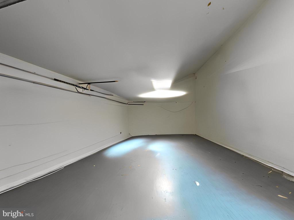 Silver Spring, Maryland, 20902, United States, 3 Bedrooms Bedrooms, ,3 BathroomsBathrooms,Residential,For Sale,1931688