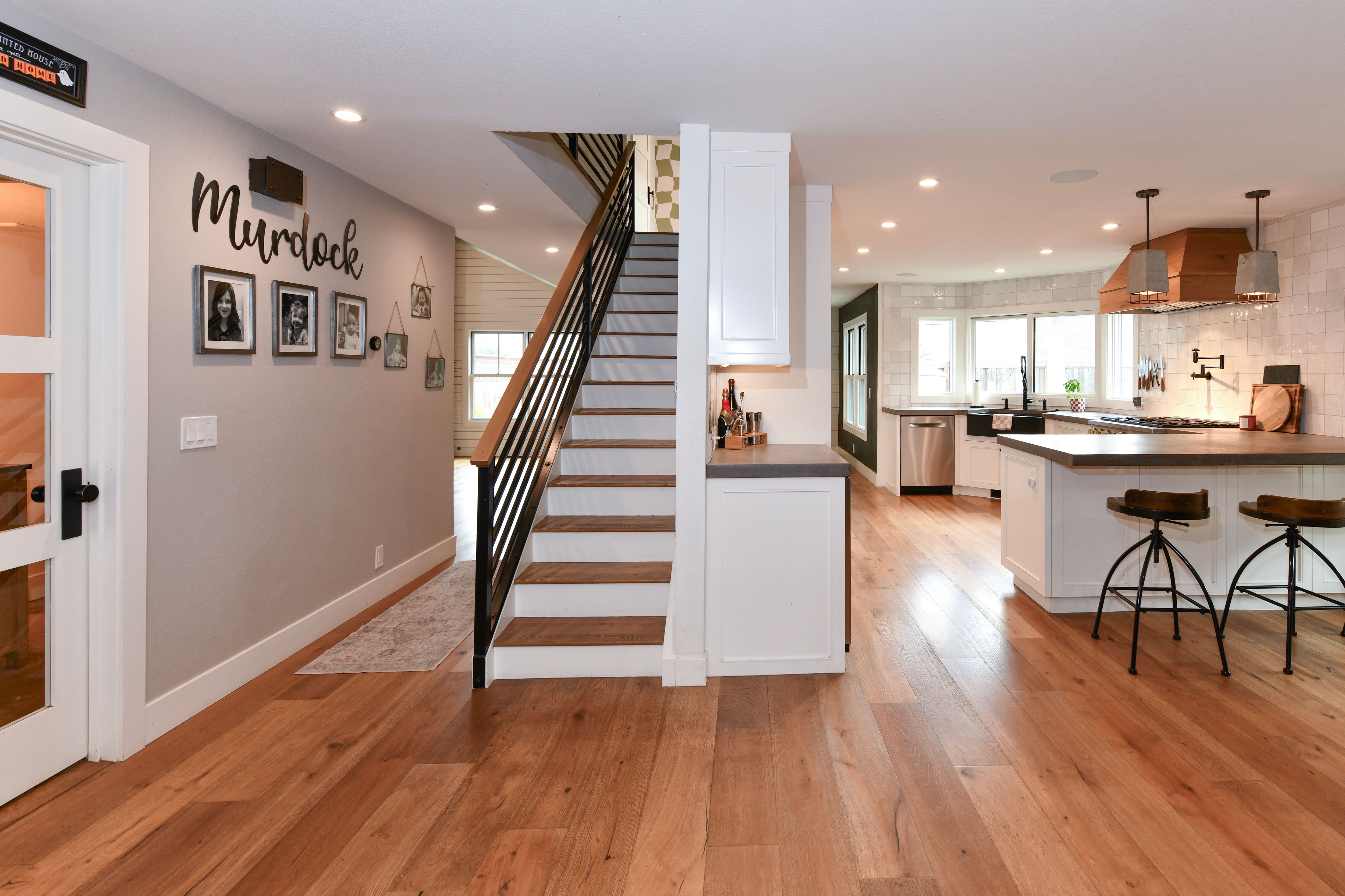  Modern Farm-Style Browns Valley Home - 物件實景