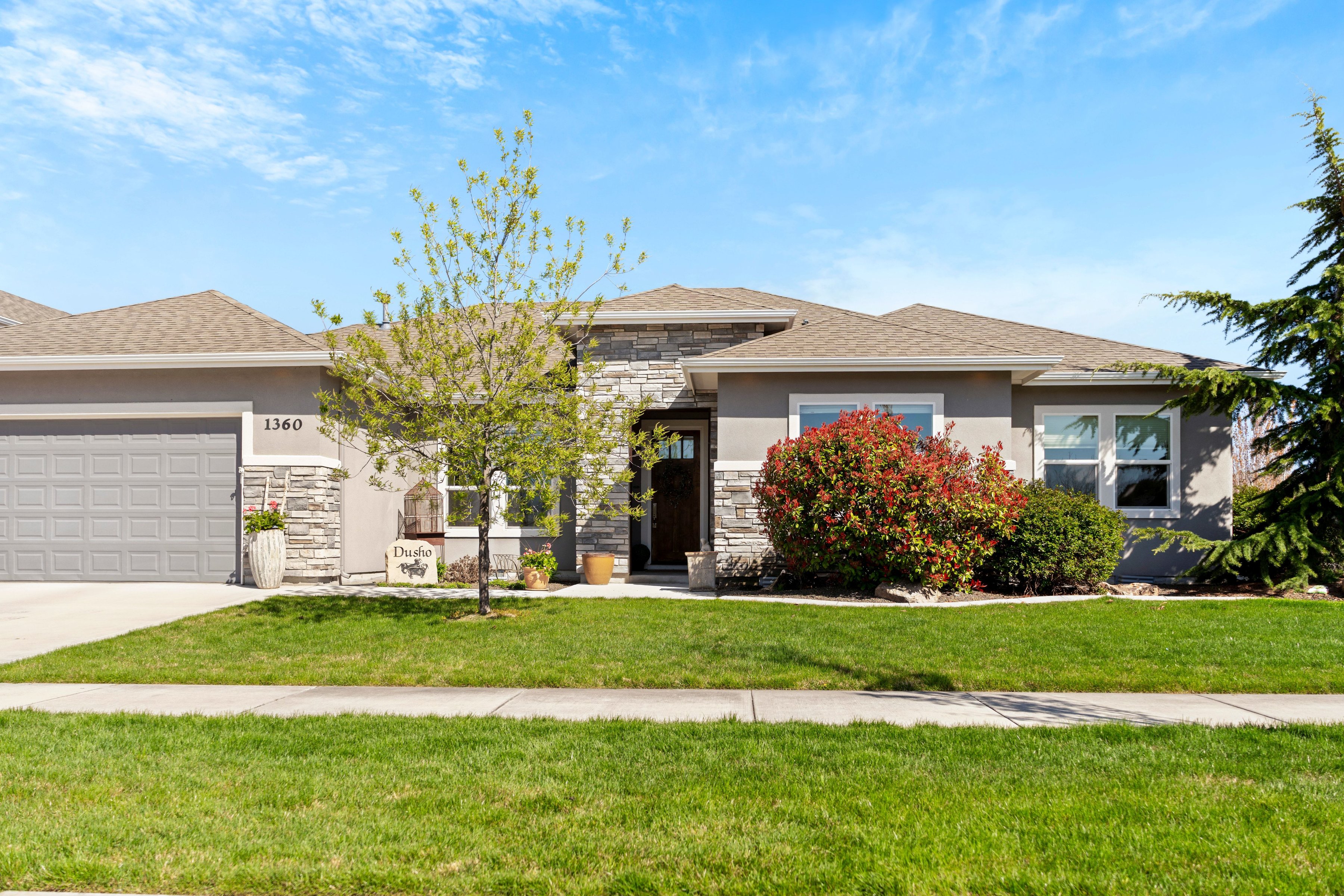  Seclusion, Space & a Certain Kind of Style - Single-Level Living at Its Finest - 物件實景