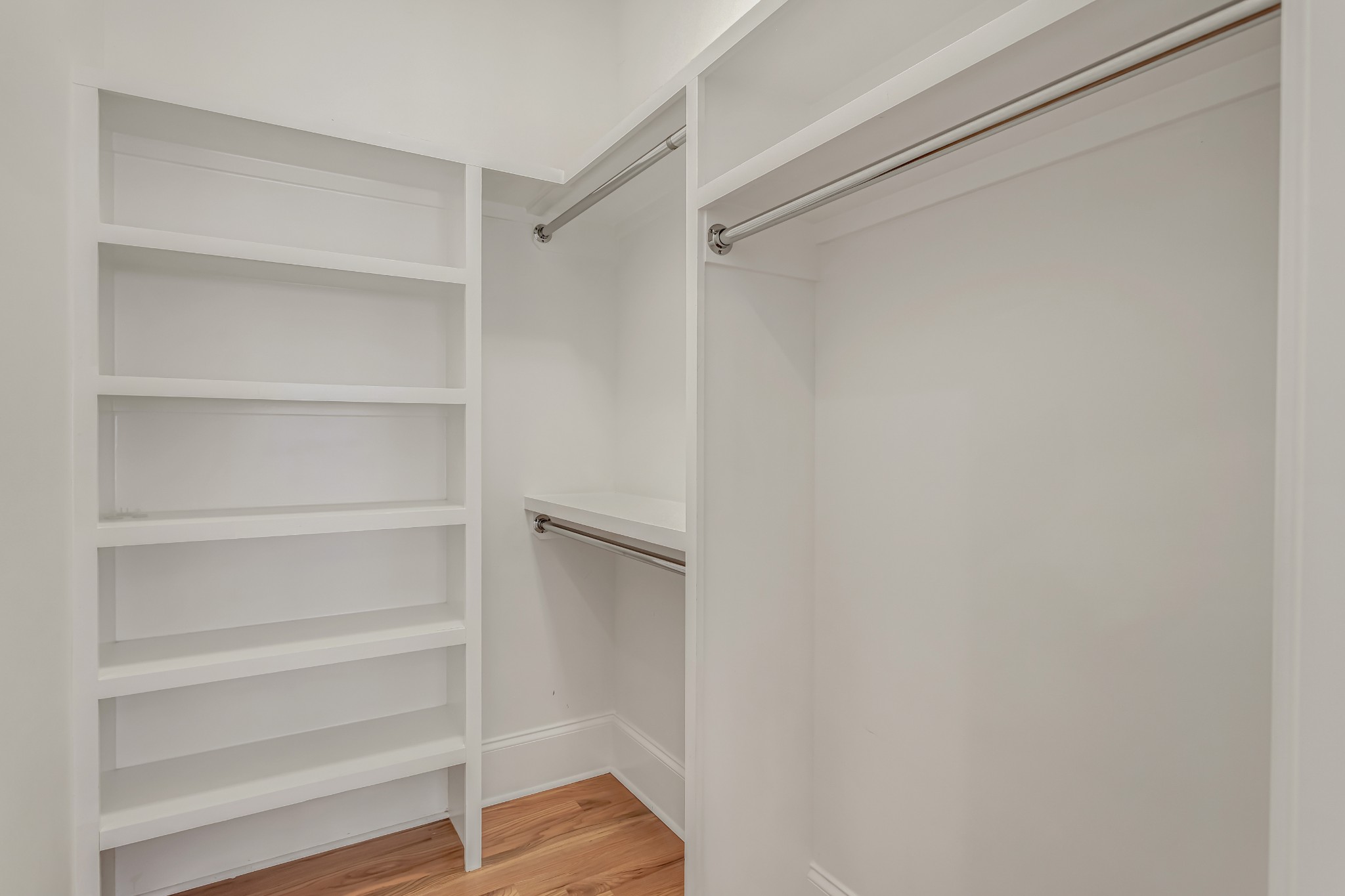  1018B Downey Dr, Nashville, TN, 37205 - 物件實景