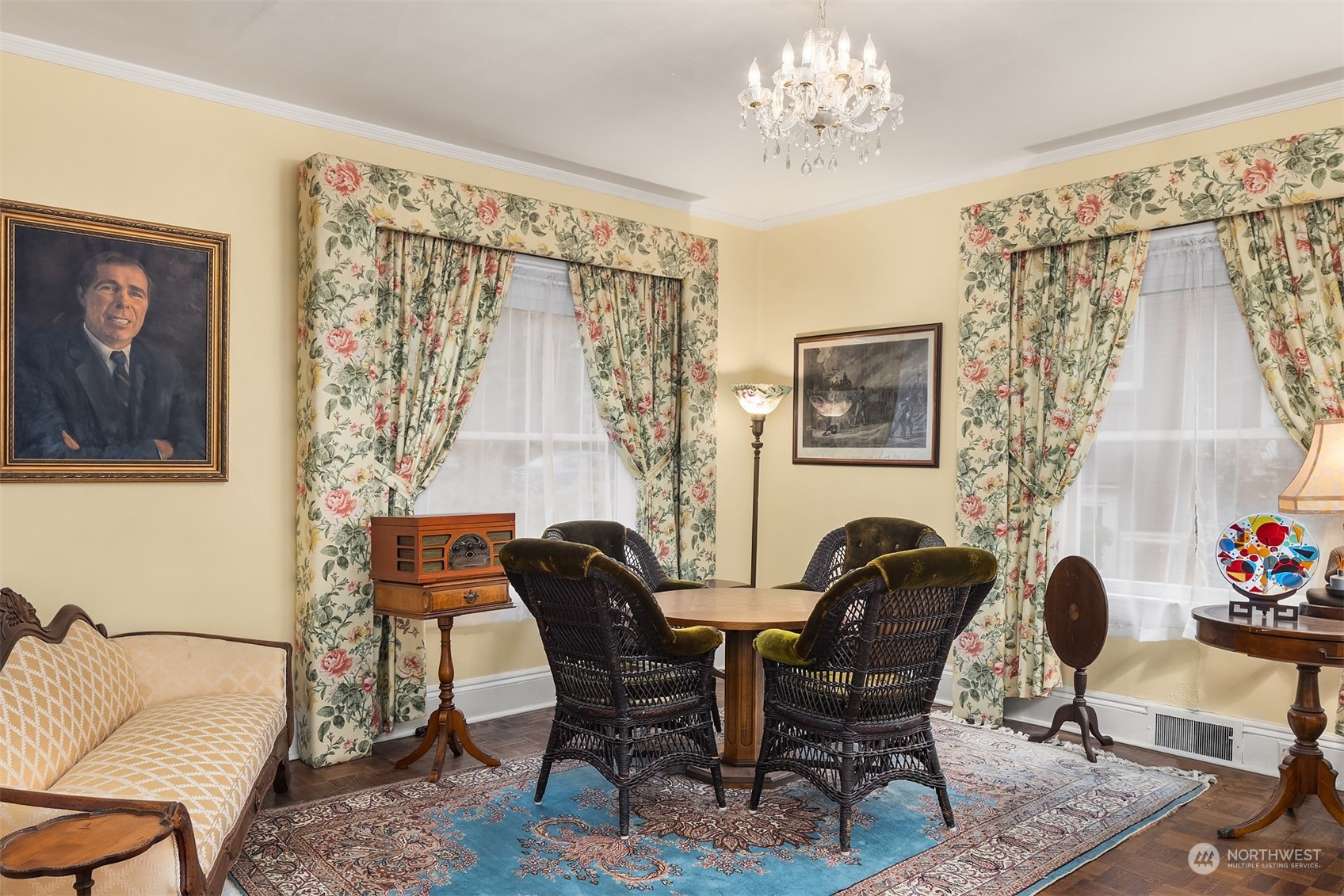 Seattle, Washington, 98112, United States, 3 Bedrooms Bedrooms, ,4 BathroomsBathrooms,Residential,For Sale,1700239
