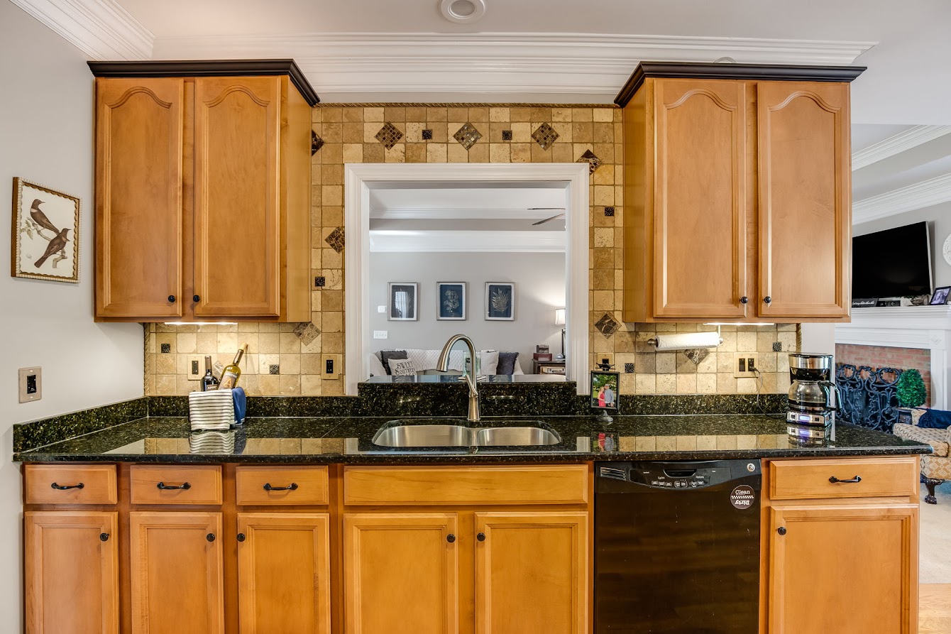 Whitesburg, Georgia, 30185, United States, 4 Bedrooms Bedrooms, ,3 BathroomsBathrooms,Residential,For Sale,1977664