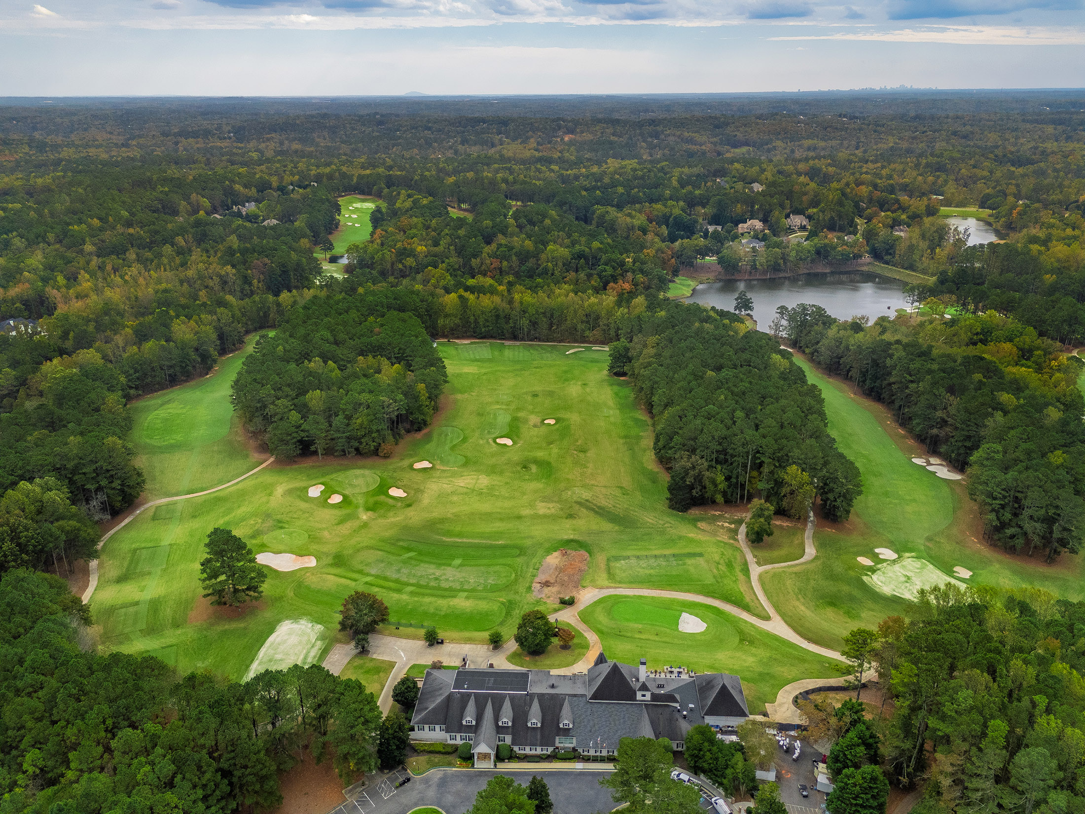  Luxury Living in White Columns’ Coveted Golf Community - 物件實景