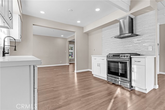 Lynwood, California, 90262, United States, 3 Bedrooms Bedrooms, ,2 BathroomsBathrooms,Residential,For Sale,2010364