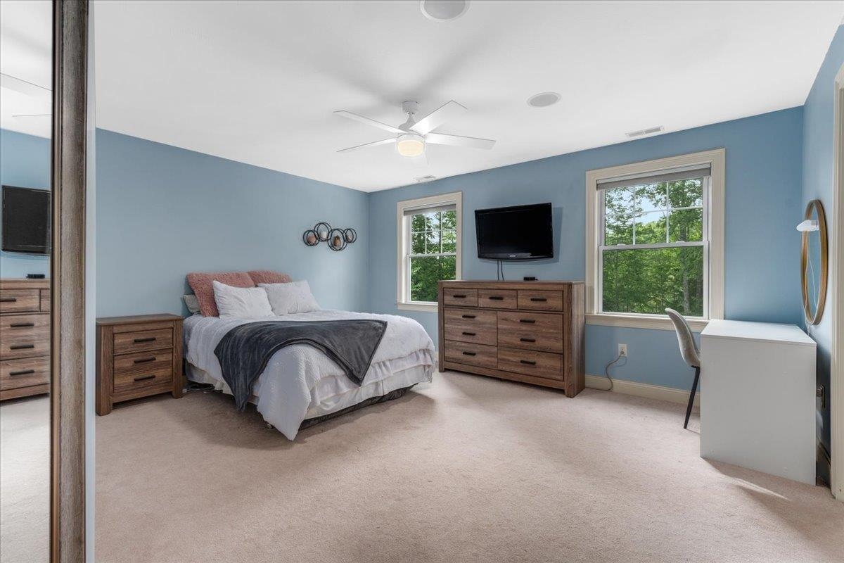 Bedford, New Hampshire, 03110, United States, 4 Bedrooms Bedrooms, ,5 BathroomsBathrooms,Residential,For Sale,1865787