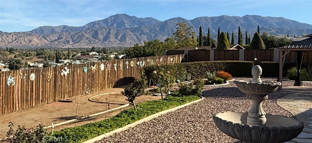 Yucaipa, California, 92399, United States, 3 Bedrooms Bedrooms, ,3 BathroomsBathrooms,Residential,For Sale,1981591