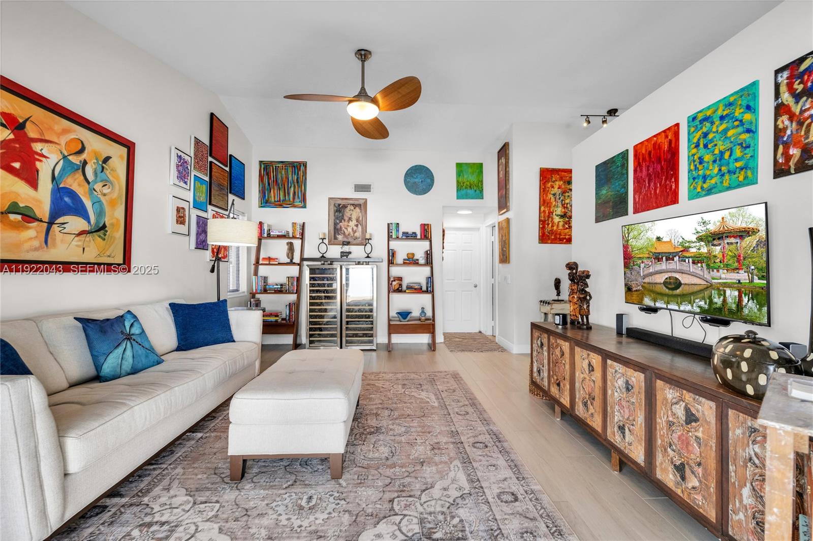 Miami Lakes, Florida, 33016, United States, 3 Bedrooms Bedrooms, ,3 BathroomsBathrooms,Residential,For Sale,2002198