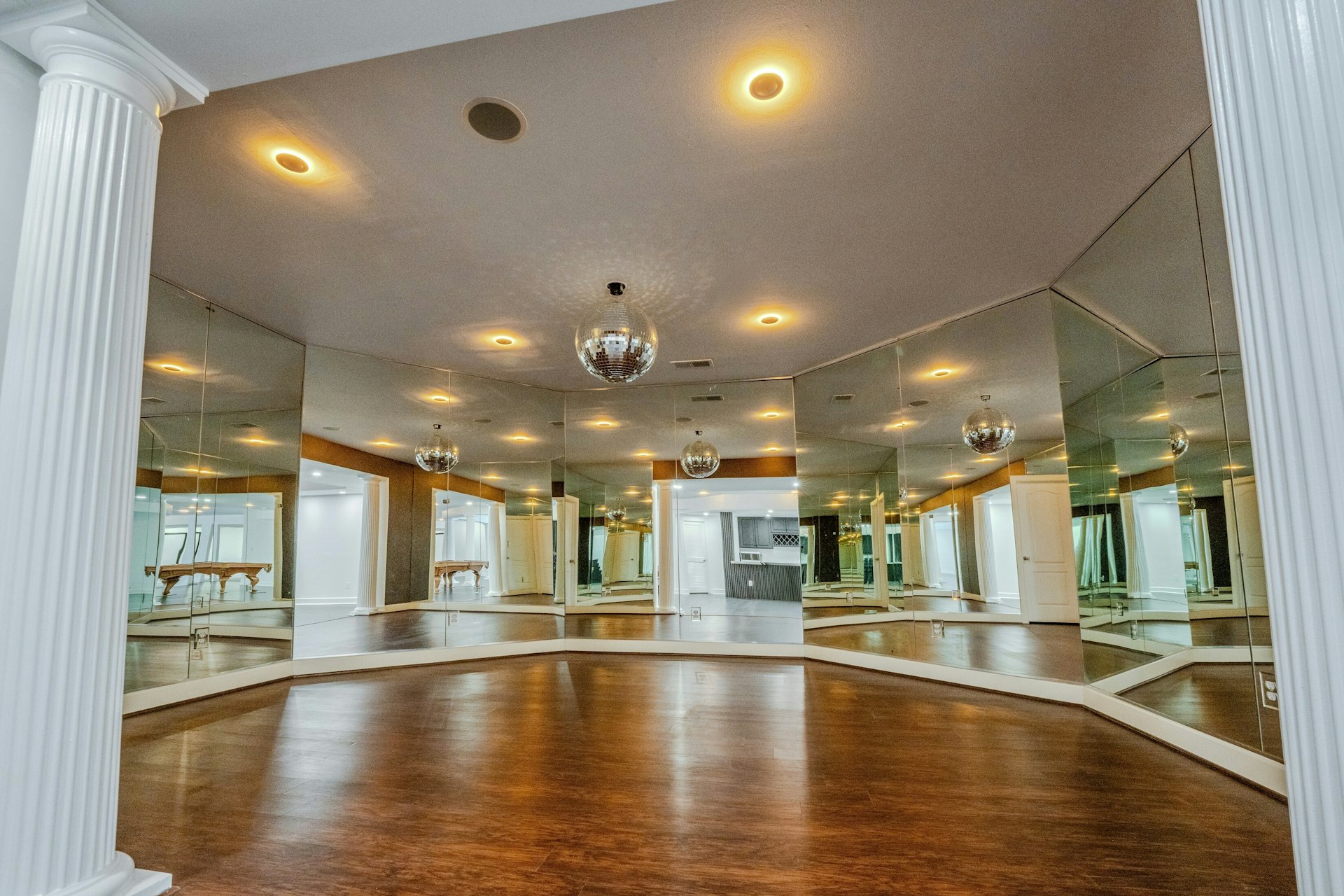  20588 Myers Place, Leesburg, VA 20175 - 物件實景