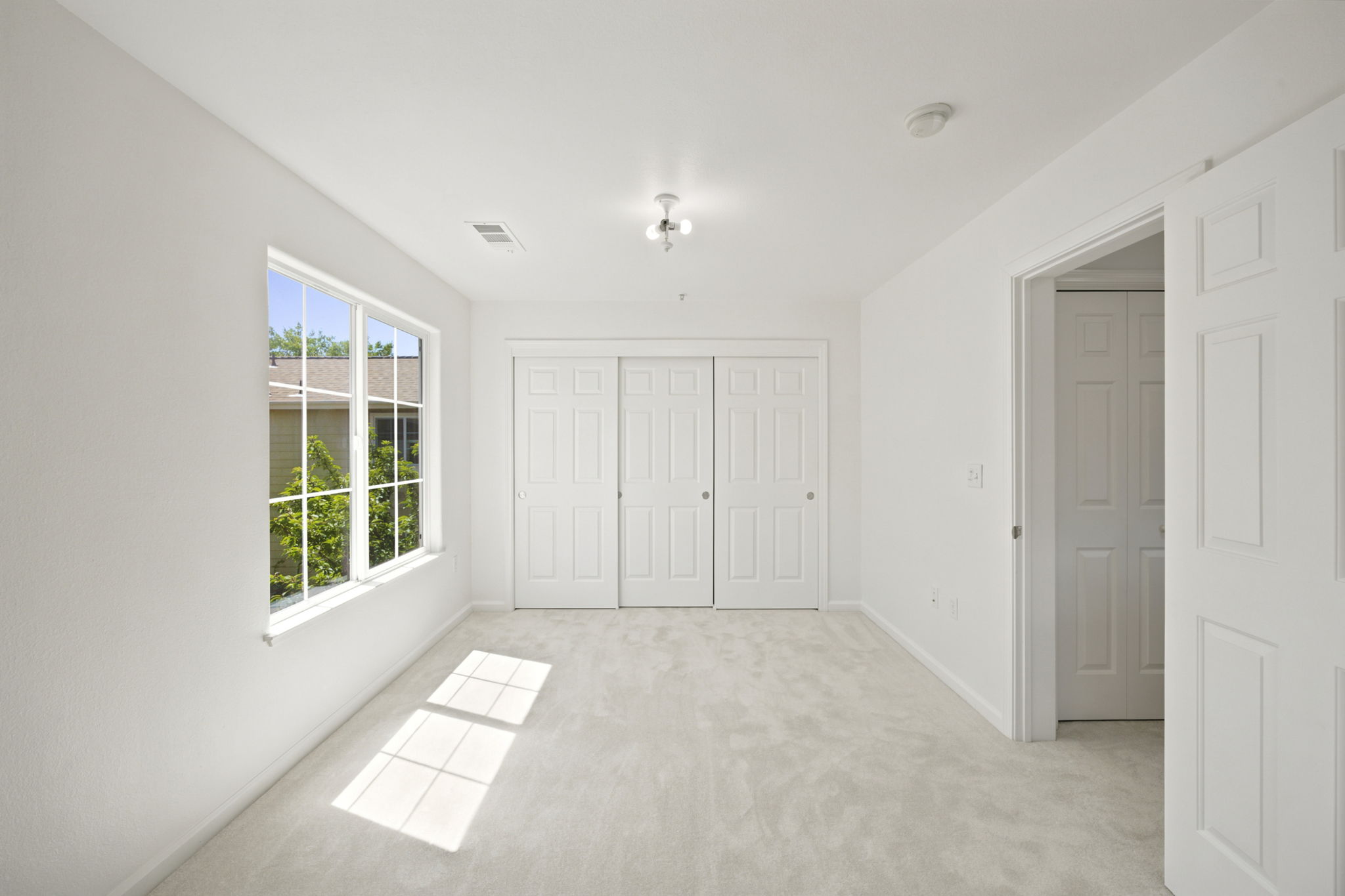  7755 Isabella Way - 物件實景