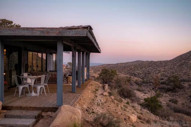 Pioneertown, California, 92268, United States, 2 Bedrooms Bedrooms, ,2 BathroomsBathrooms,Residential,For Sale,1990381