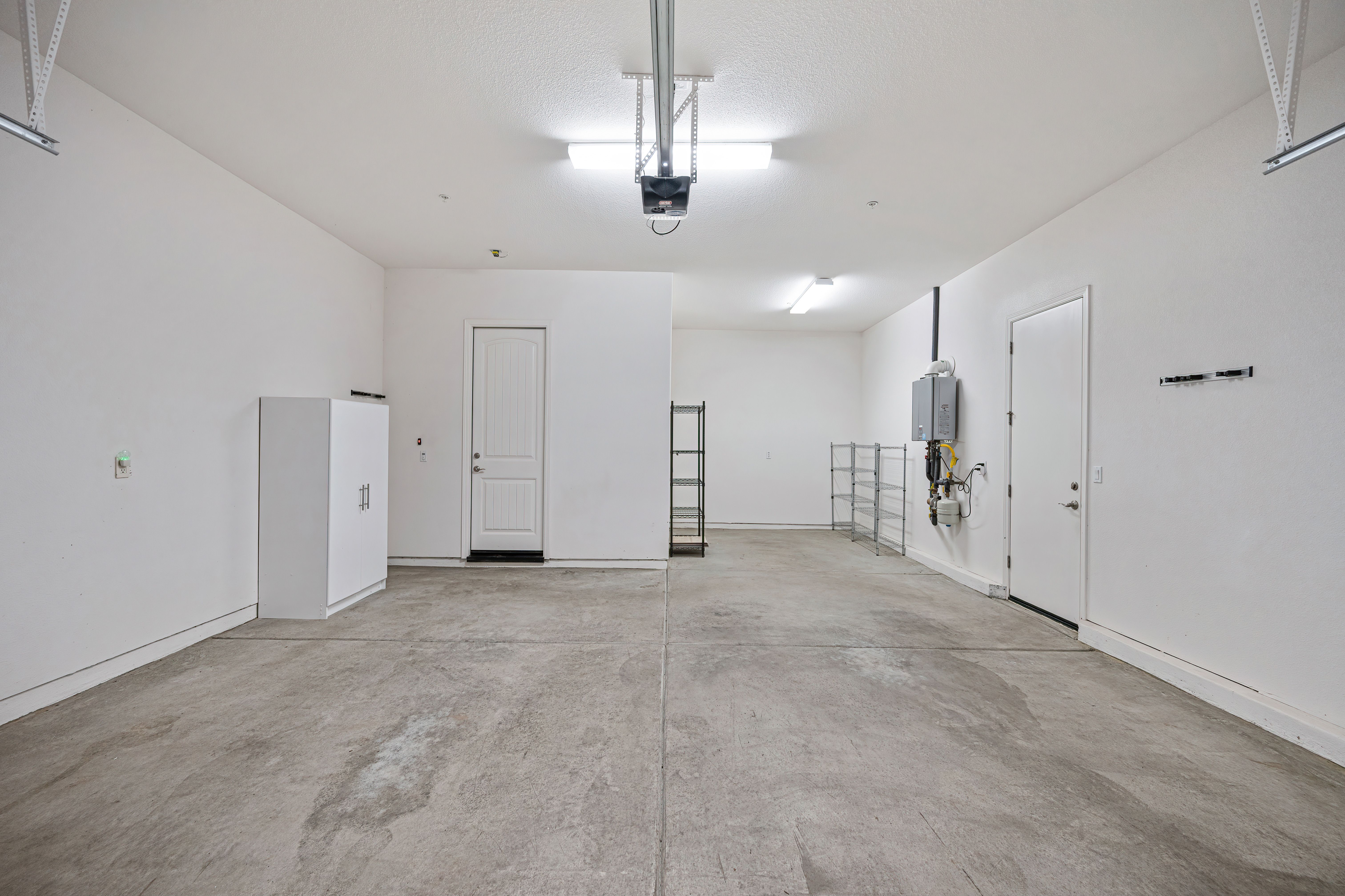  3911 Don River Lane, Sacramento, CA 95834 - 物件實景