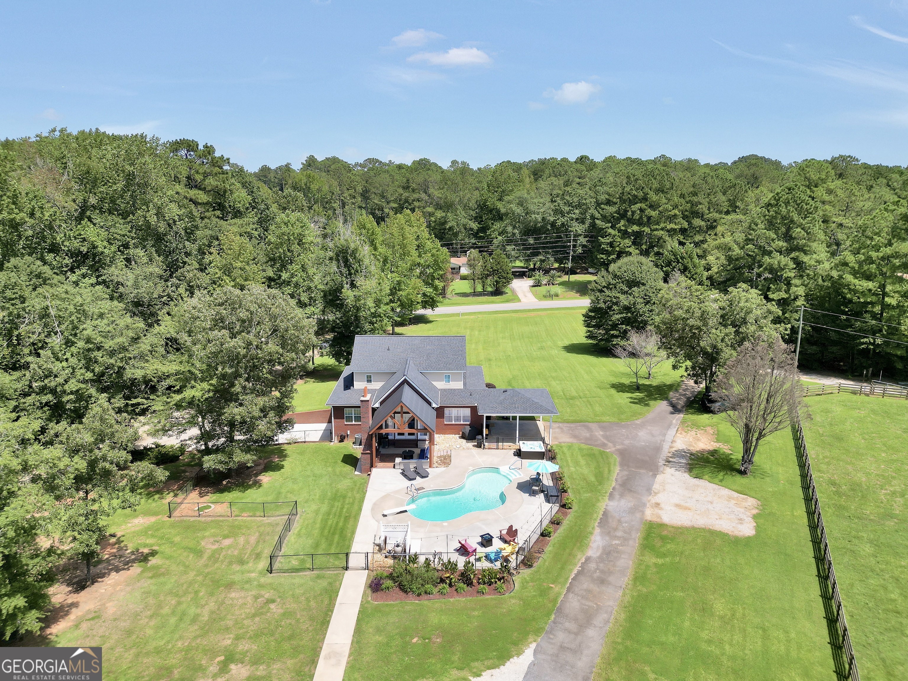Jenkinsburg, Georgia, 30234, United States, 5 Bedrooms Bedrooms, ,4 BathroomsBathrooms,Residential,For Sale,1928448