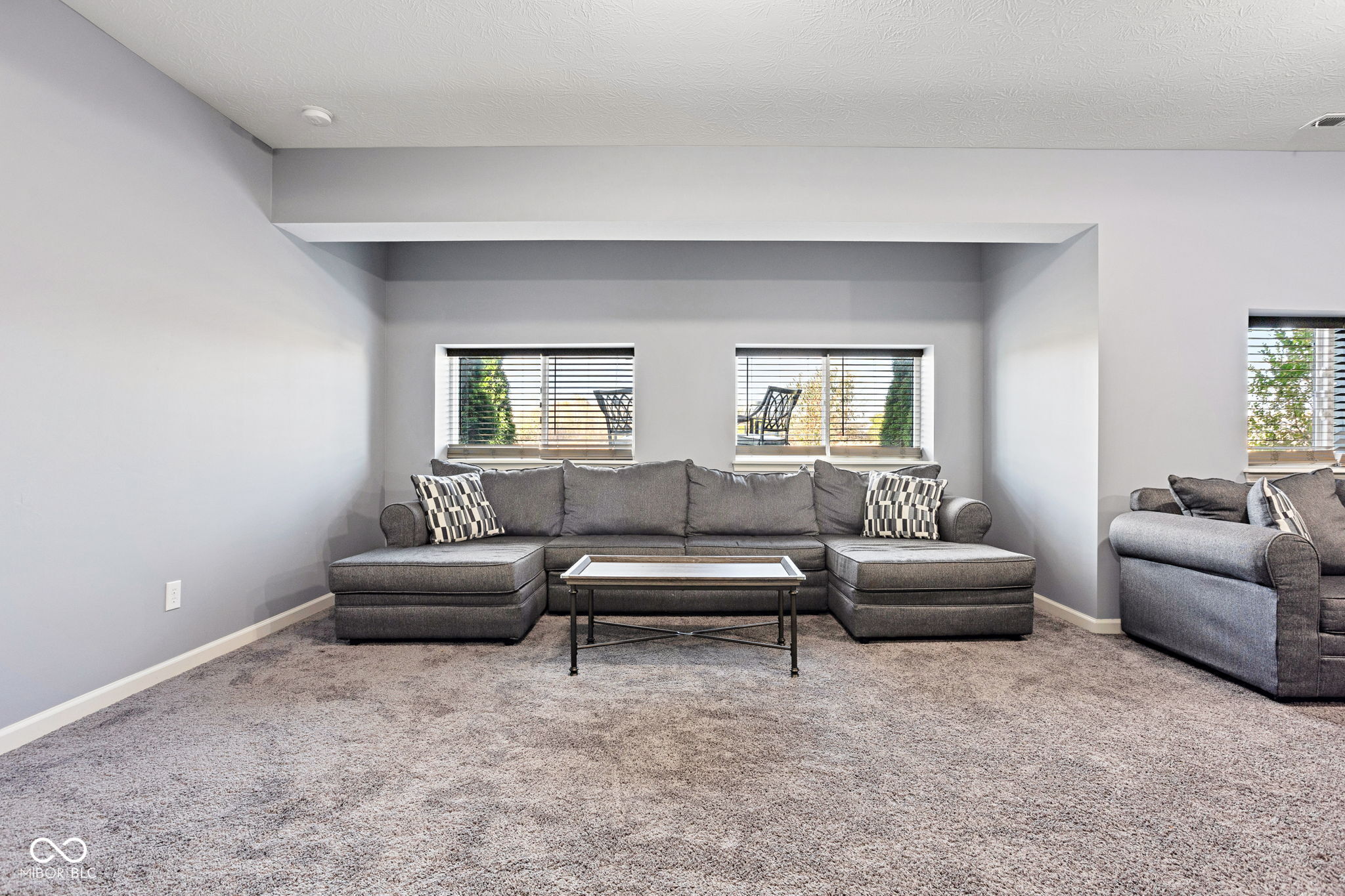 Noblesville, Indiana, 46062, United States, 6 Bedrooms Bedrooms, ,4 BathroomsBathrooms,Residential,For Sale,1987337