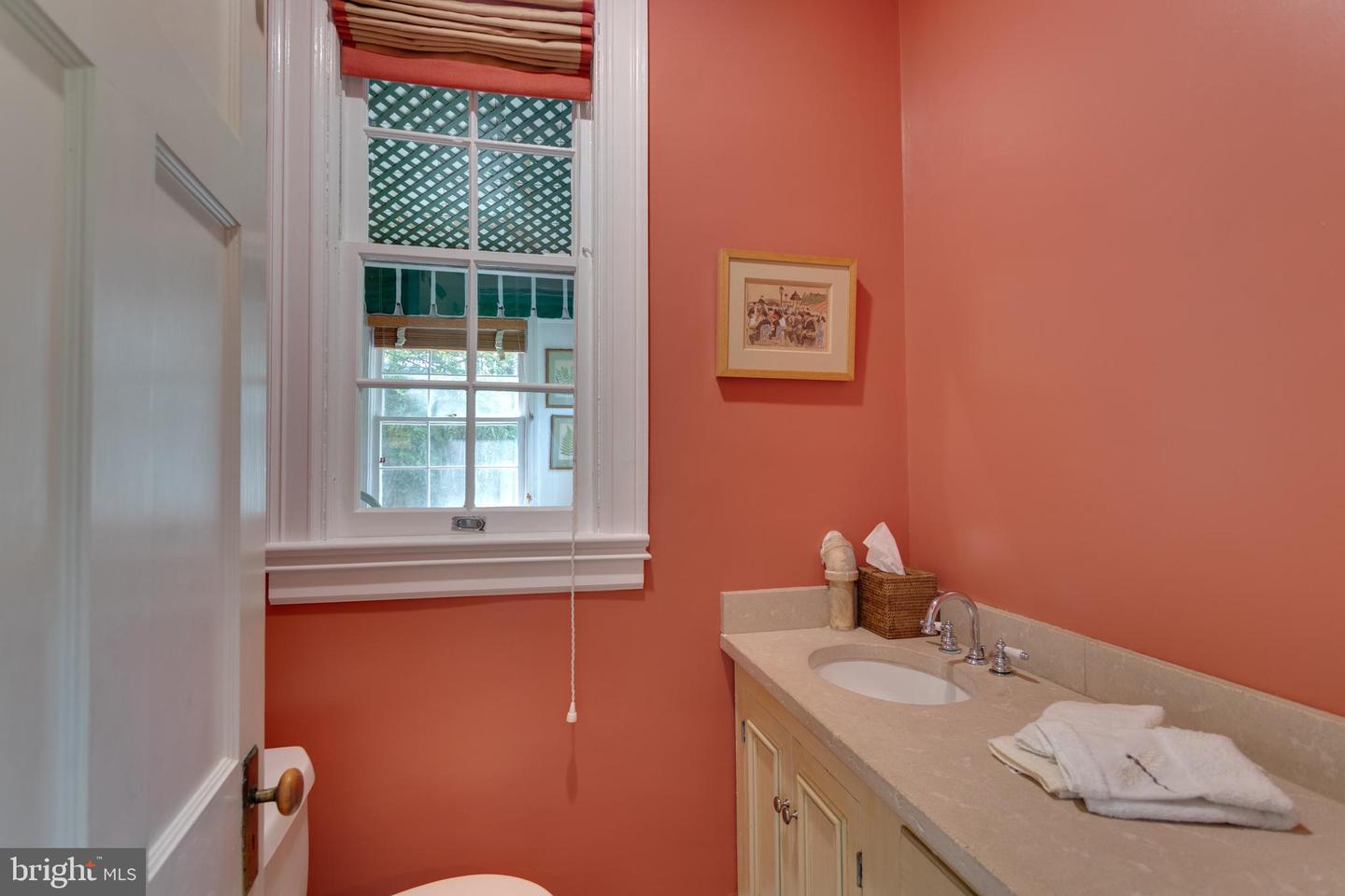 Alexandria, Virginia, 22301, United States, 4 Bedrooms Bedrooms, ,5 BathroomsBathrooms,Residential,For Sale,2000404