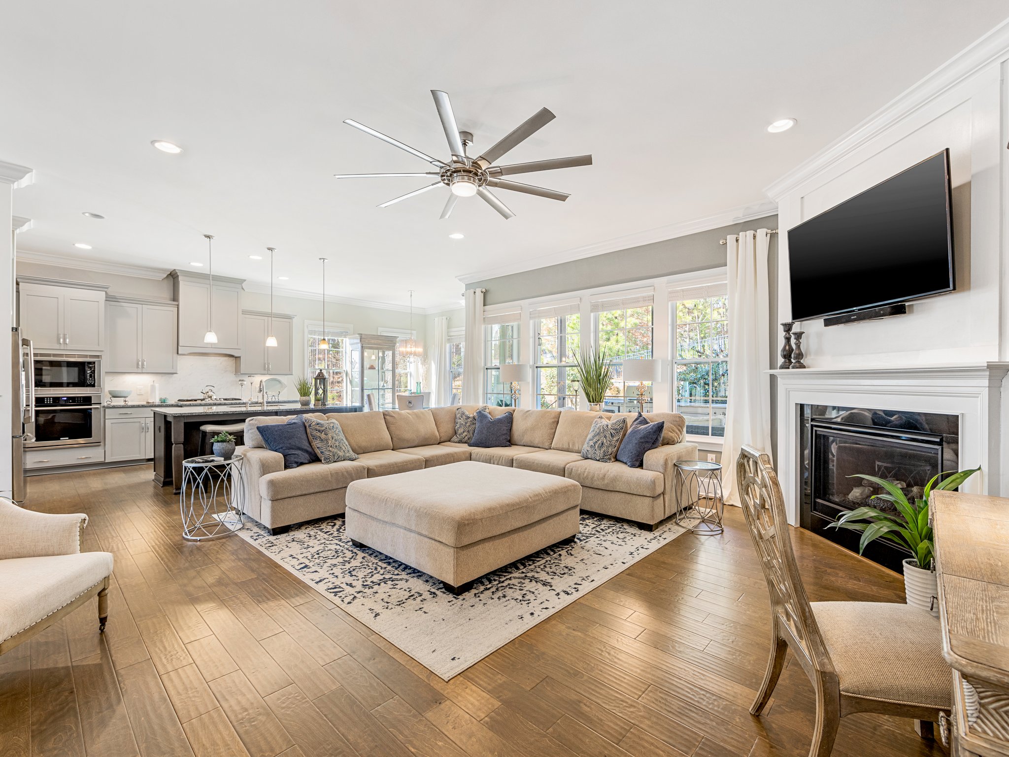 Mount Holly, North Carolina, 28120, United States, 4 Bedrooms Bedrooms, ,4 BathroomsBathrooms,Residential,For Sale,1927922