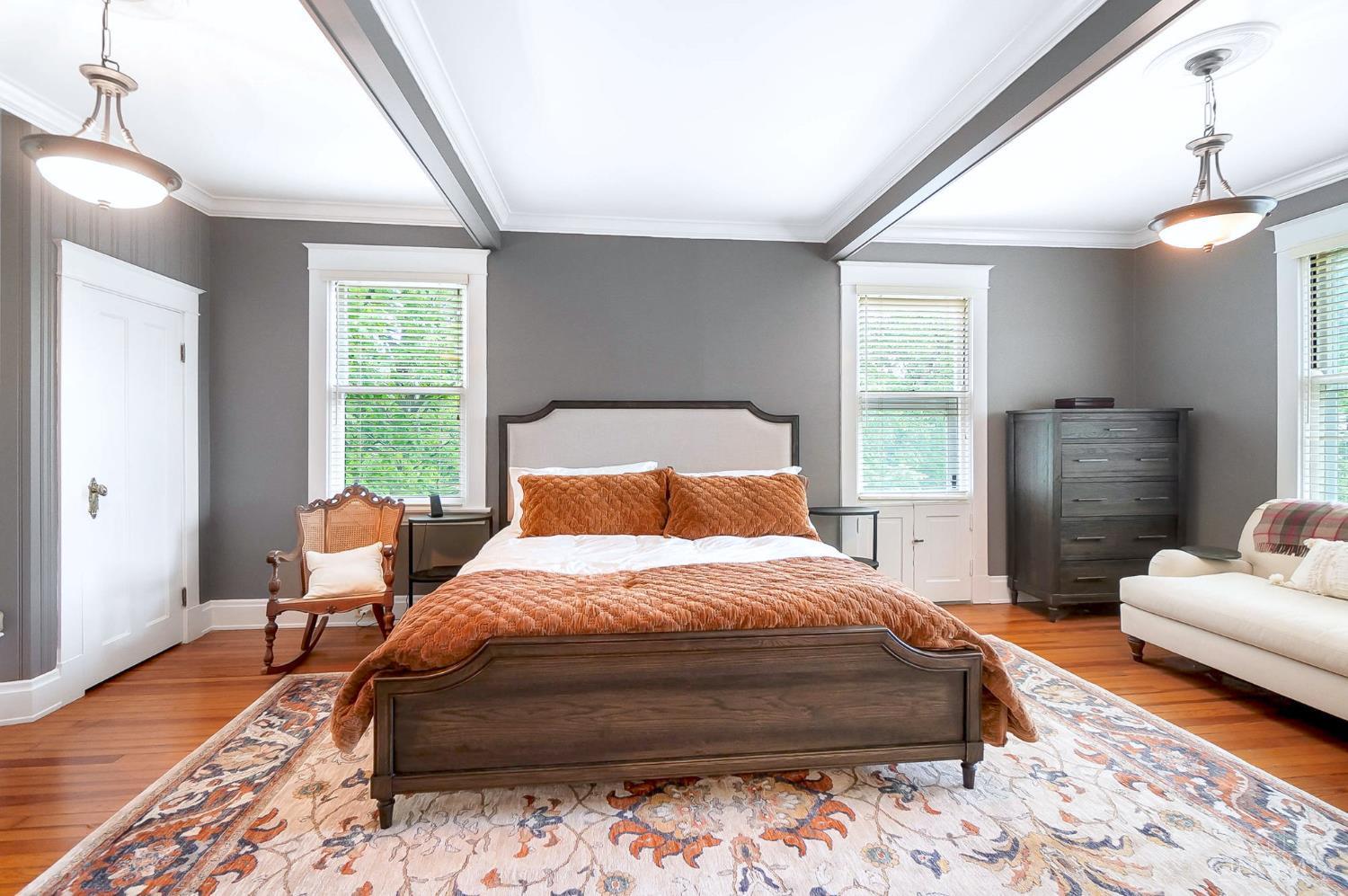 Cincinnati, Ohio, 45208, United States, 5 Bedrooms Bedrooms, ,5 BathroomsBathrooms,Residential,For Sale,1890144
