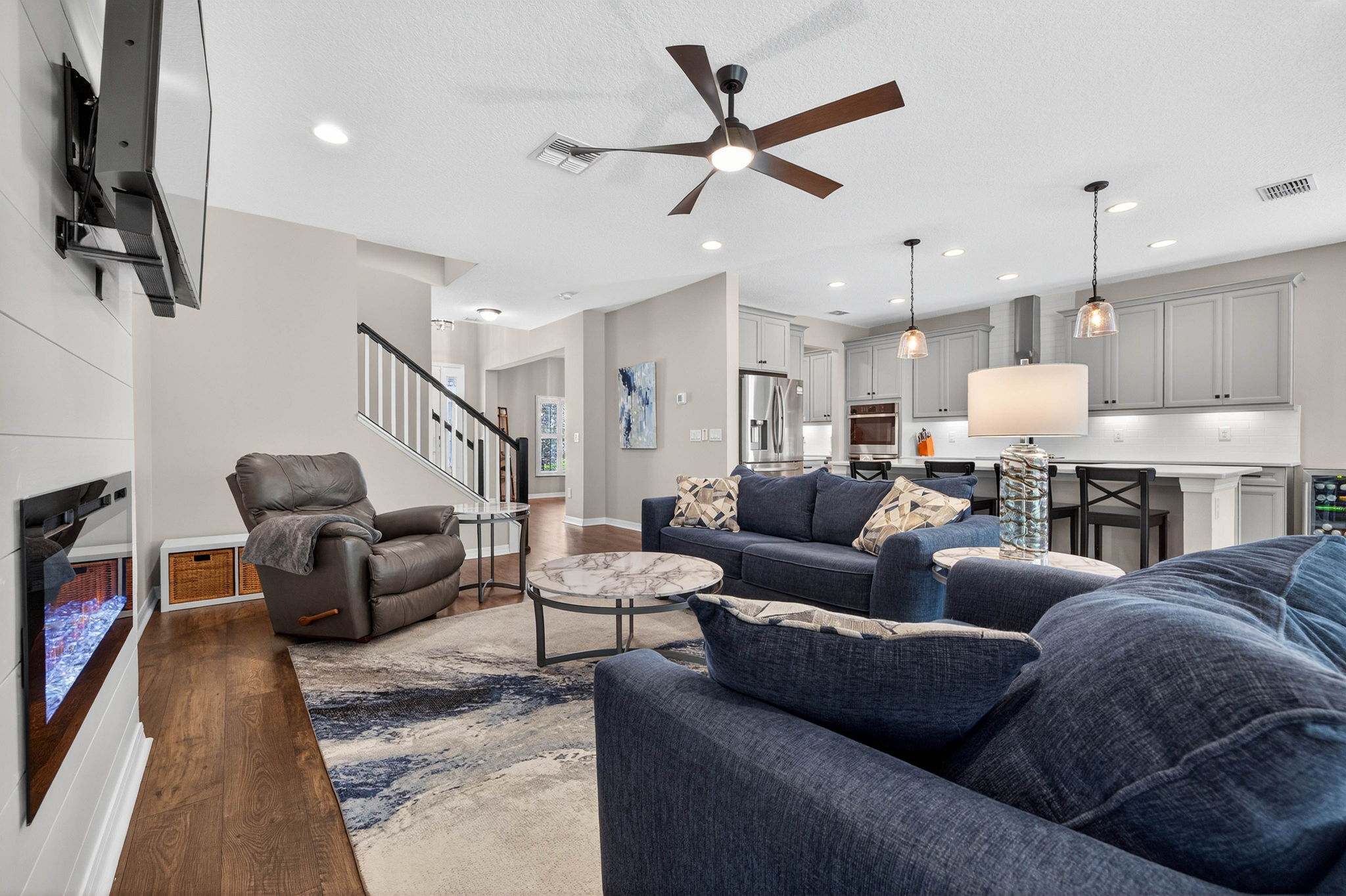 Land O Lakes, Florida, 34637, United States, 5 Bedrooms Bedrooms, ,3 BathroomsBathrooms,Residential,For Sale,1976107