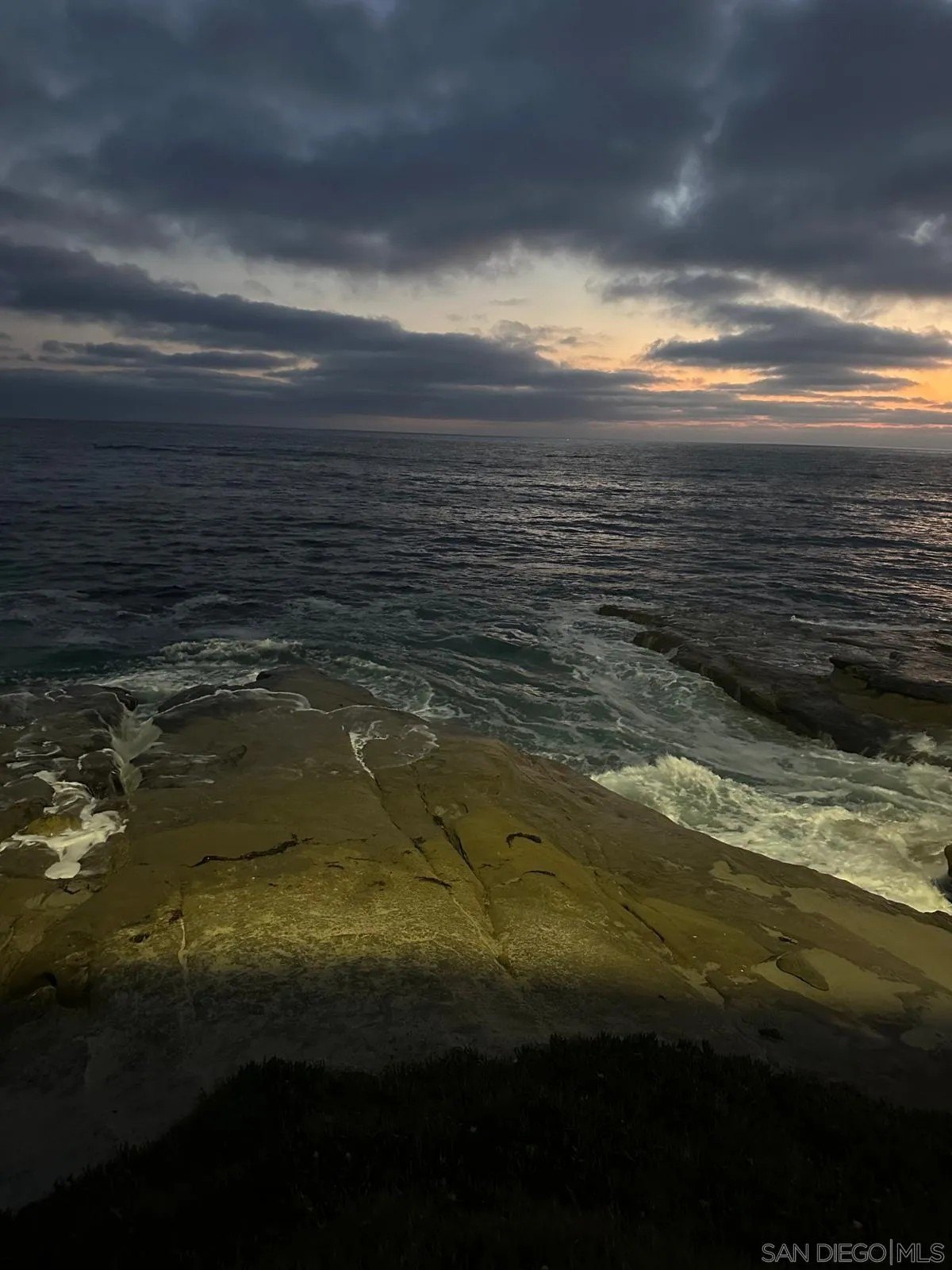 La Jolla, California, 92037, United States, ,1 BathroomBathrooms,Residential,For Sale,1883103