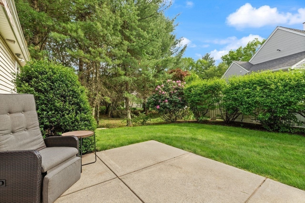 Easton, Massachusetts, 02375, United States, 3 Bedrooms Bedrooms, ,2 BathroomsBathrooms,Residential,For Sale,1838862