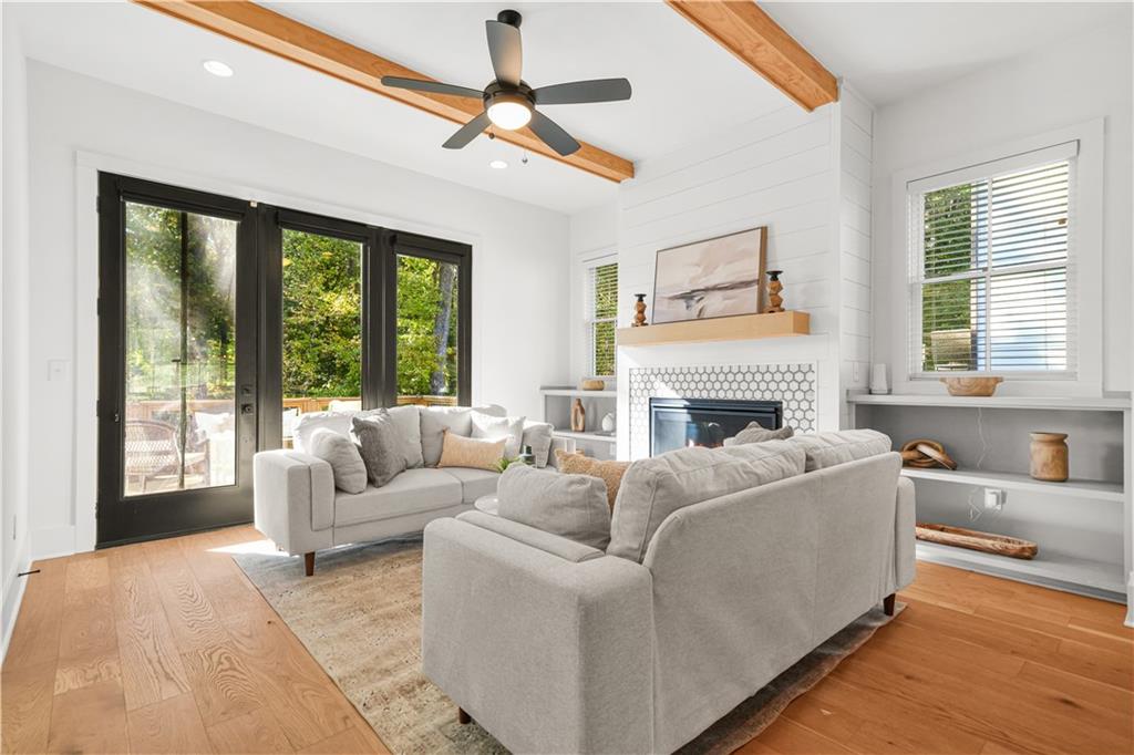 Atlanta, Georgia, 30315, United States, 3 Bedrooms Bedrooms, ,3 BathroomsBathrooms,Residential,For Sale,1966539