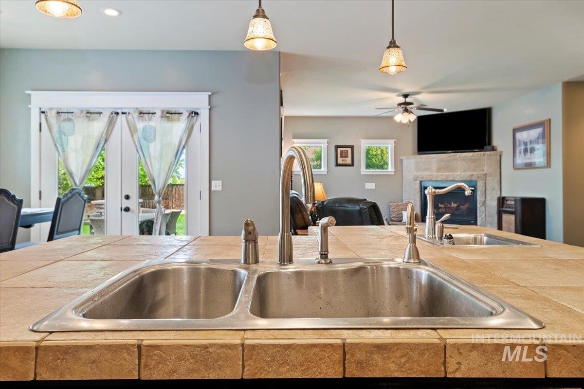 1878 Sheep Hill Ct, Meridian, Idaho, 83646, United States, 4 Bedrooms Bedrooms, ,3 BathroomsBathrooms,Residential,For Sale,1878 Sheep Hill Ct,1434247