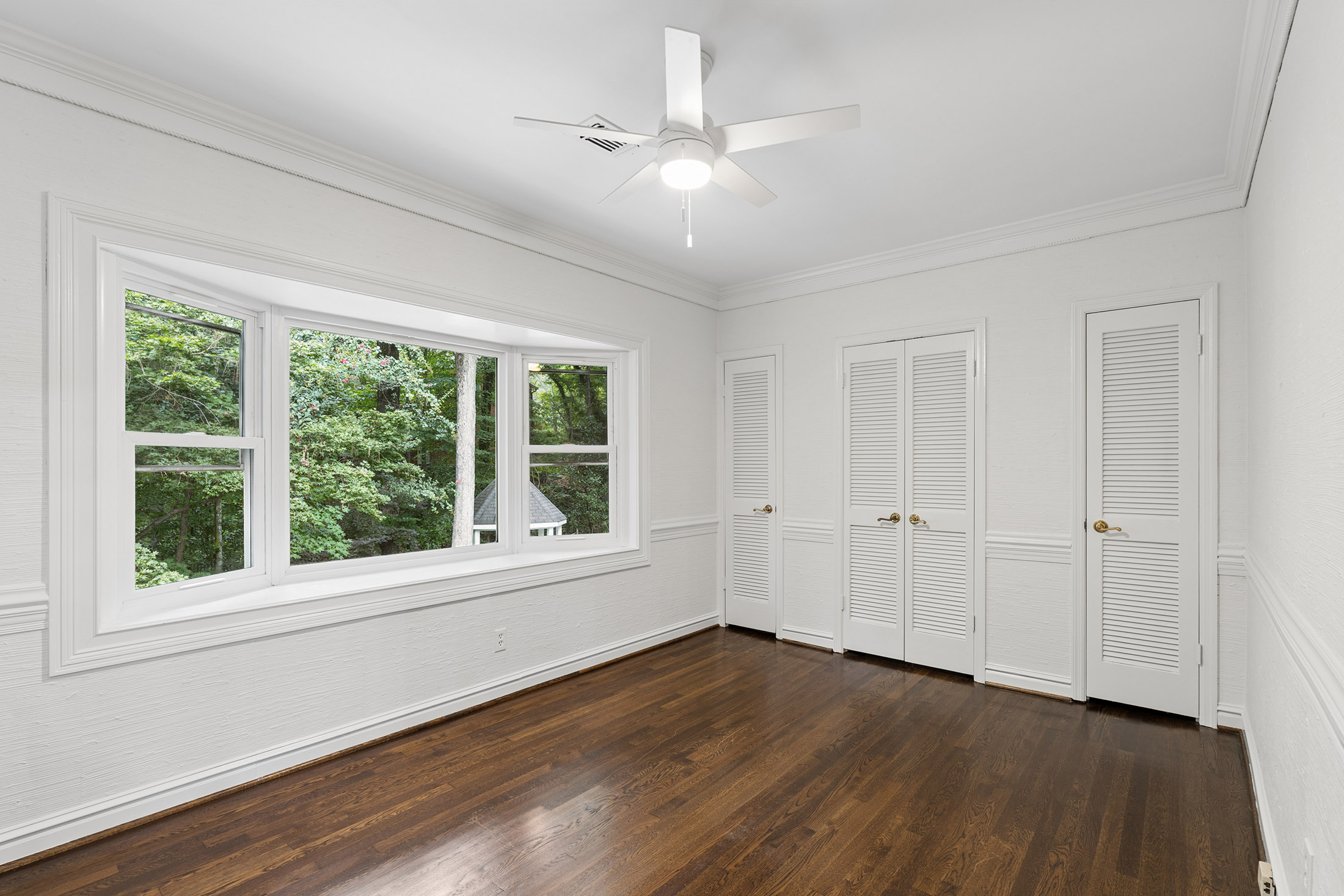  Beautiful Sandy Springs Home Offers Exceptional Space and Flexible Living - 物件實景