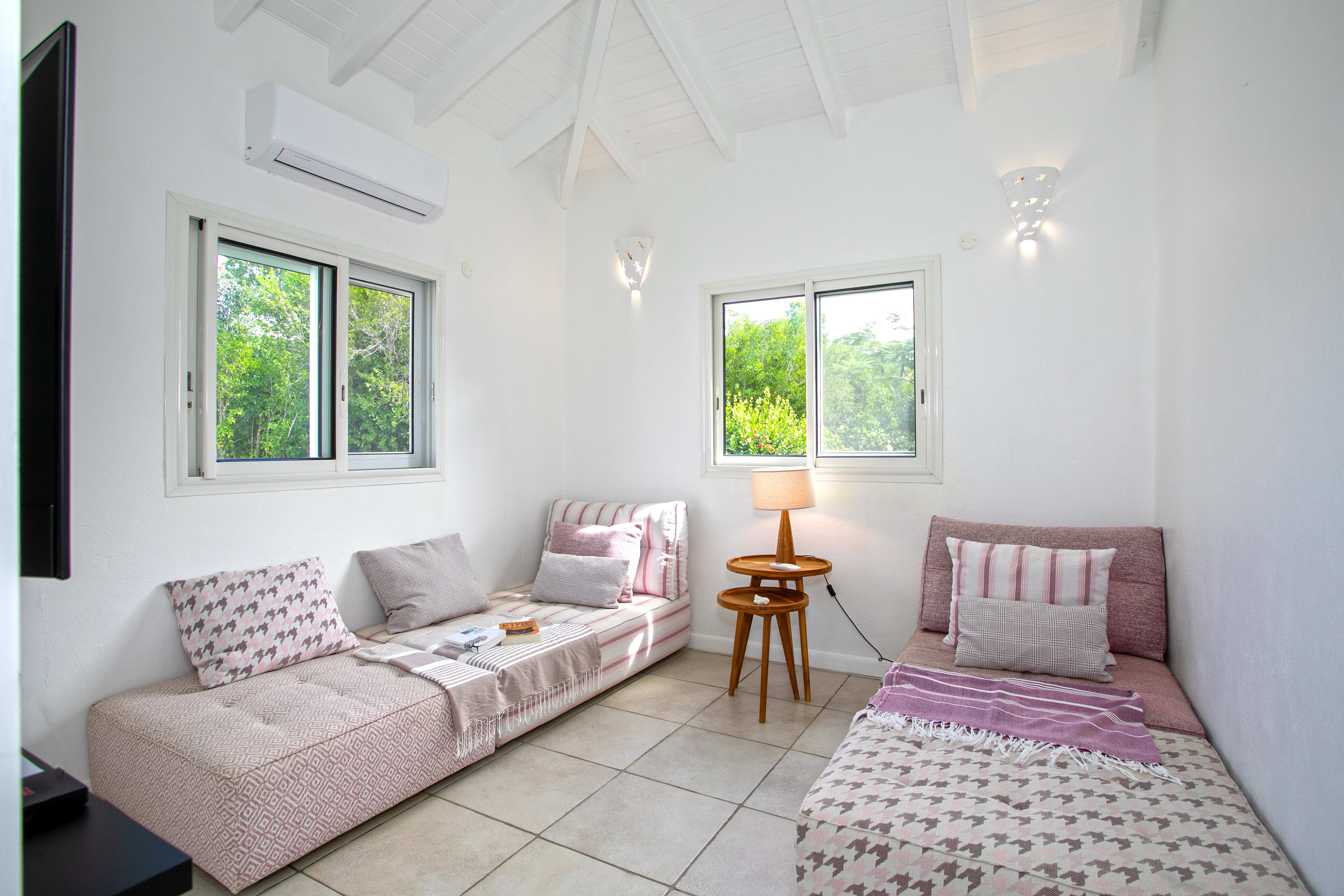  3 bedroom Villa with 2 bedroom Guesthouse - 物件實景