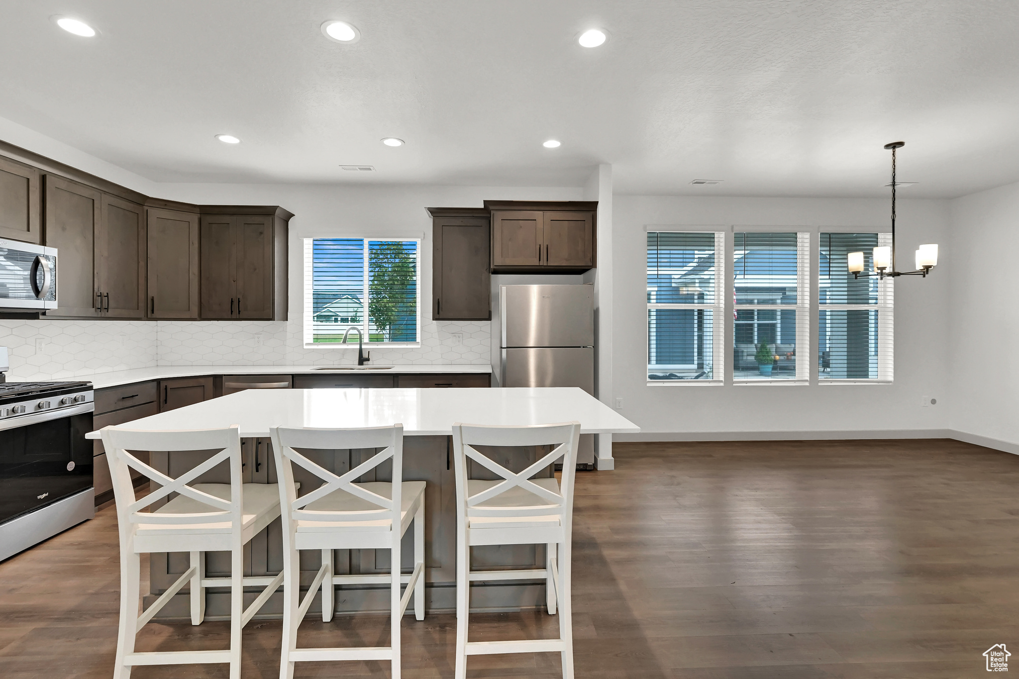 West Haven, Utah, 84401, United States, 3 Bedrooms Bedrooms, ,2 BathroomsBathrooms,Residential,For Sale,1925737