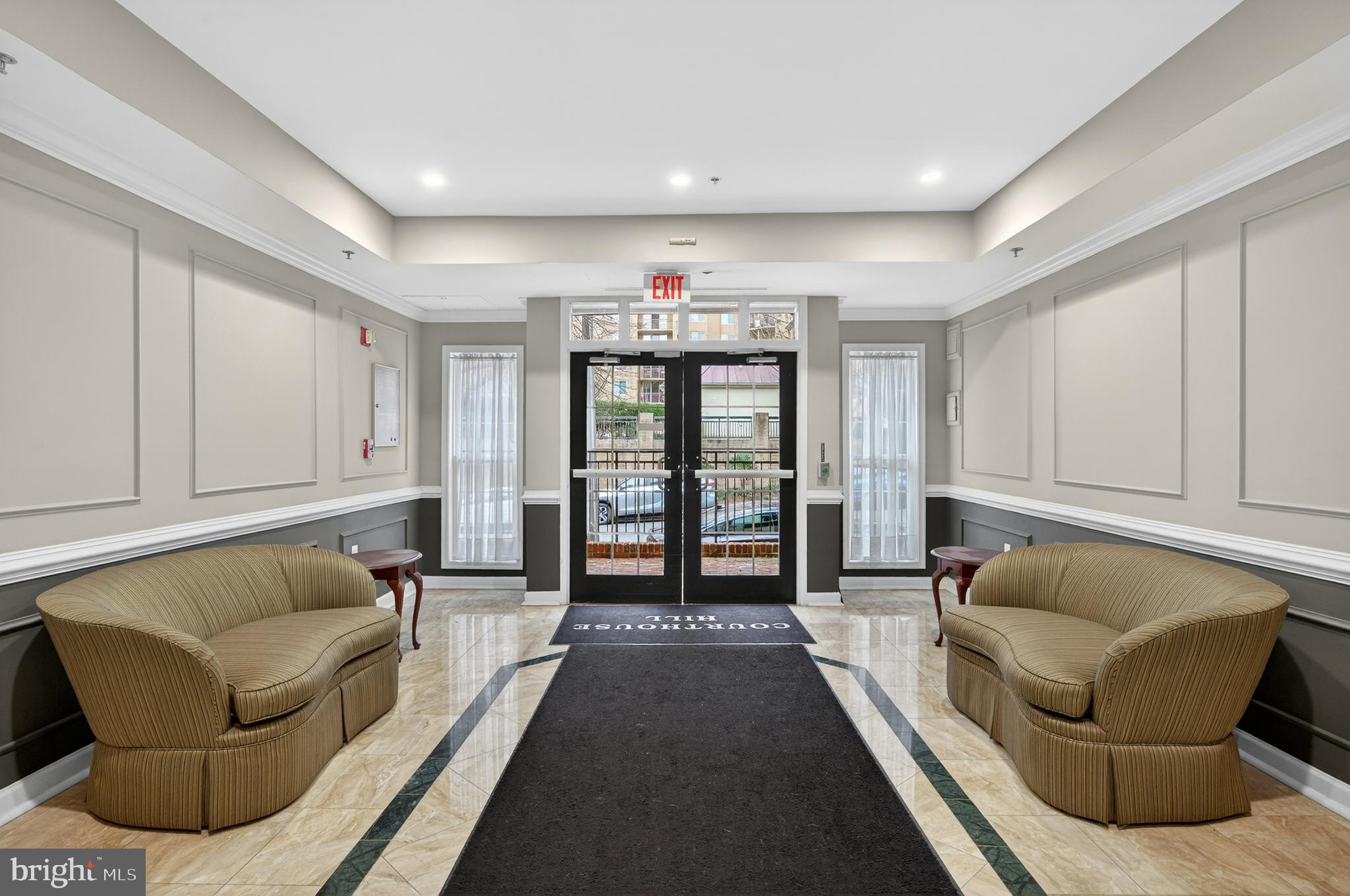 Arlington, Virginia, 22201, United States, 2 Bedrooms Bedrooms, ,2 BathroomsBathrooms,Residential,For Sale,2008587