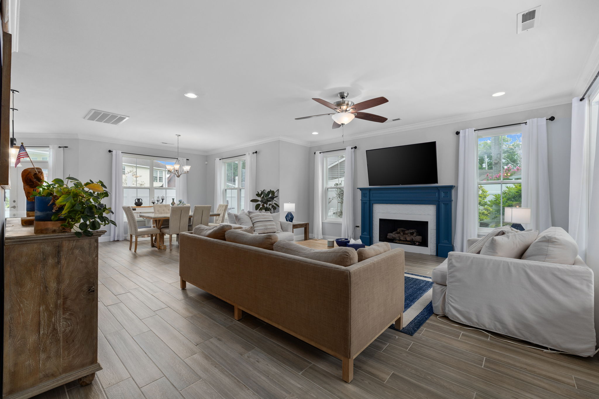 North Myrtle Beach, South Carolina, 29582, United States, 4 Bedrooms Bedrooms, ,3 BathroomsBathrooms,Residential,For Sale,1979525