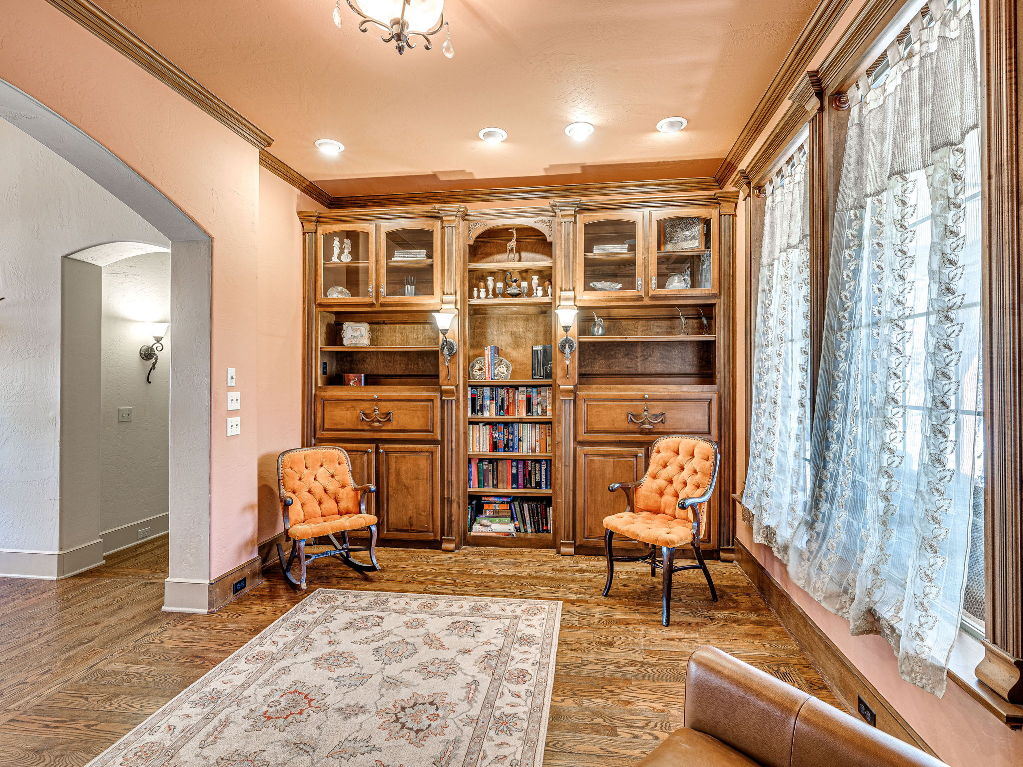 Edmond, Oklahoma, 73003, United States, 3 Bedrooms Bedrooms, ,3 BathroomsBathrooms,Residential,For Sale,1907652