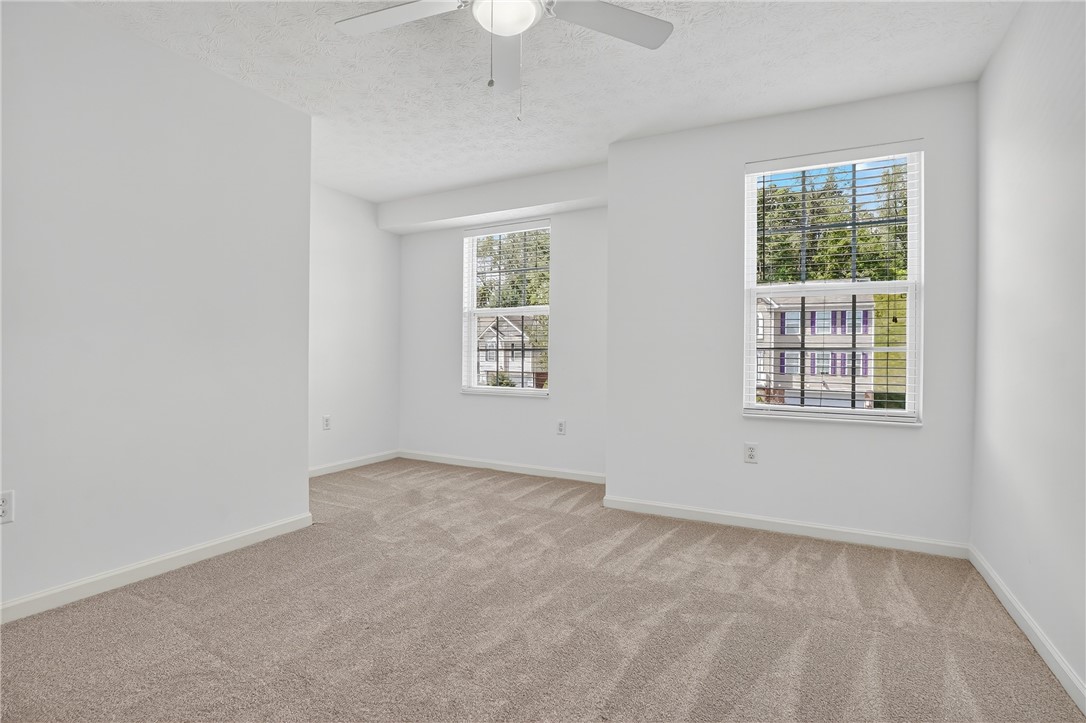 Richland, Pennsylvania, 15044, United States, 4 Bedrooms Bedrooms, ,4 BathroomsBathrooms,Residential,For Sale,1932266