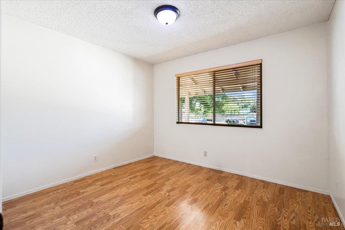 Fairfield, California, 94533, United States, 4 Bedrooms Bedrooms, ,2 BathroomsBathrooms,Residential,For Sale,1927172