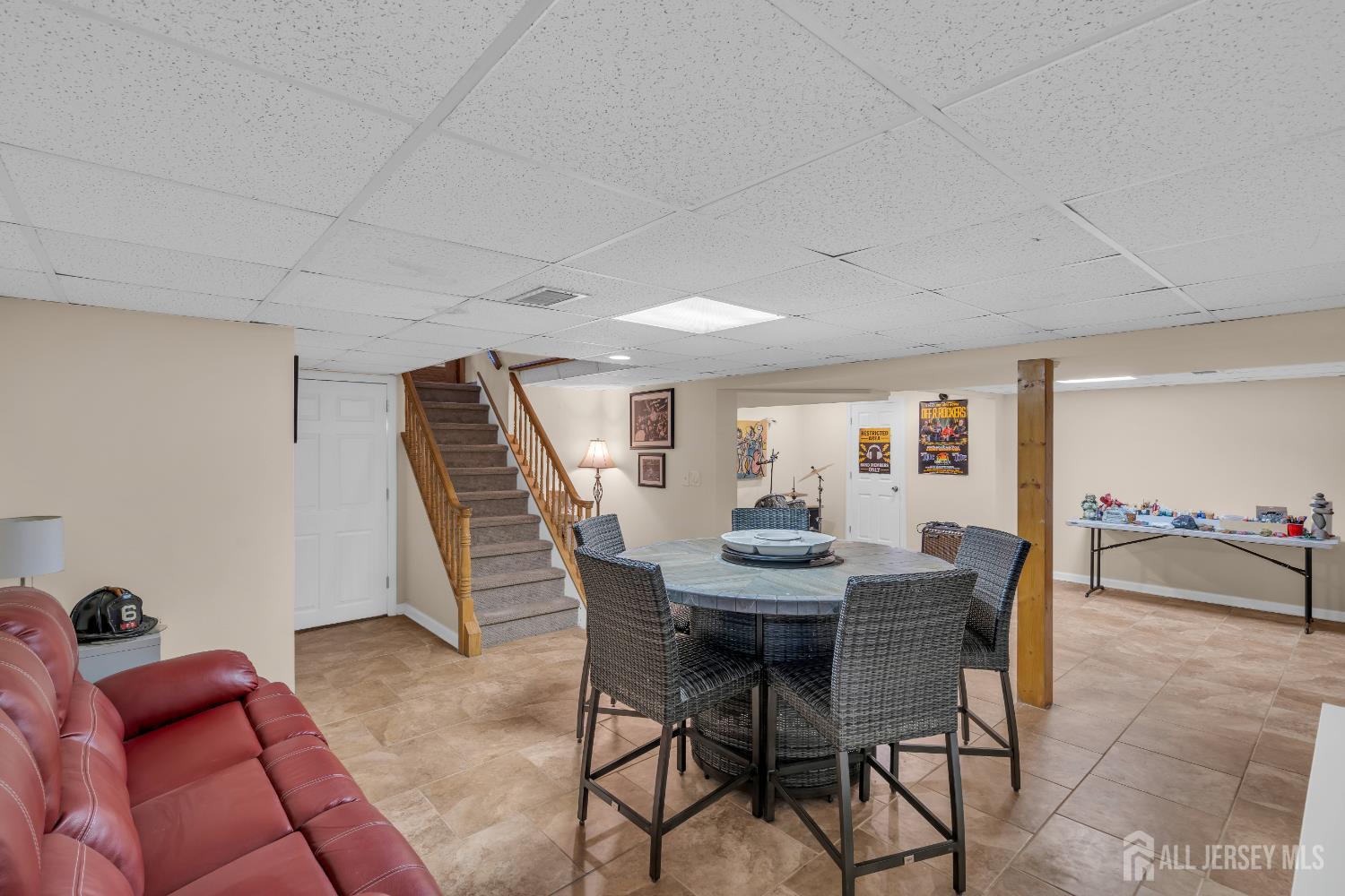 South Plainfield, New Jersey, 07080, United States, 3 Bedrooms Bedrooms, ,3 BathroomsBathrooms,Residential,For Sale,1939790