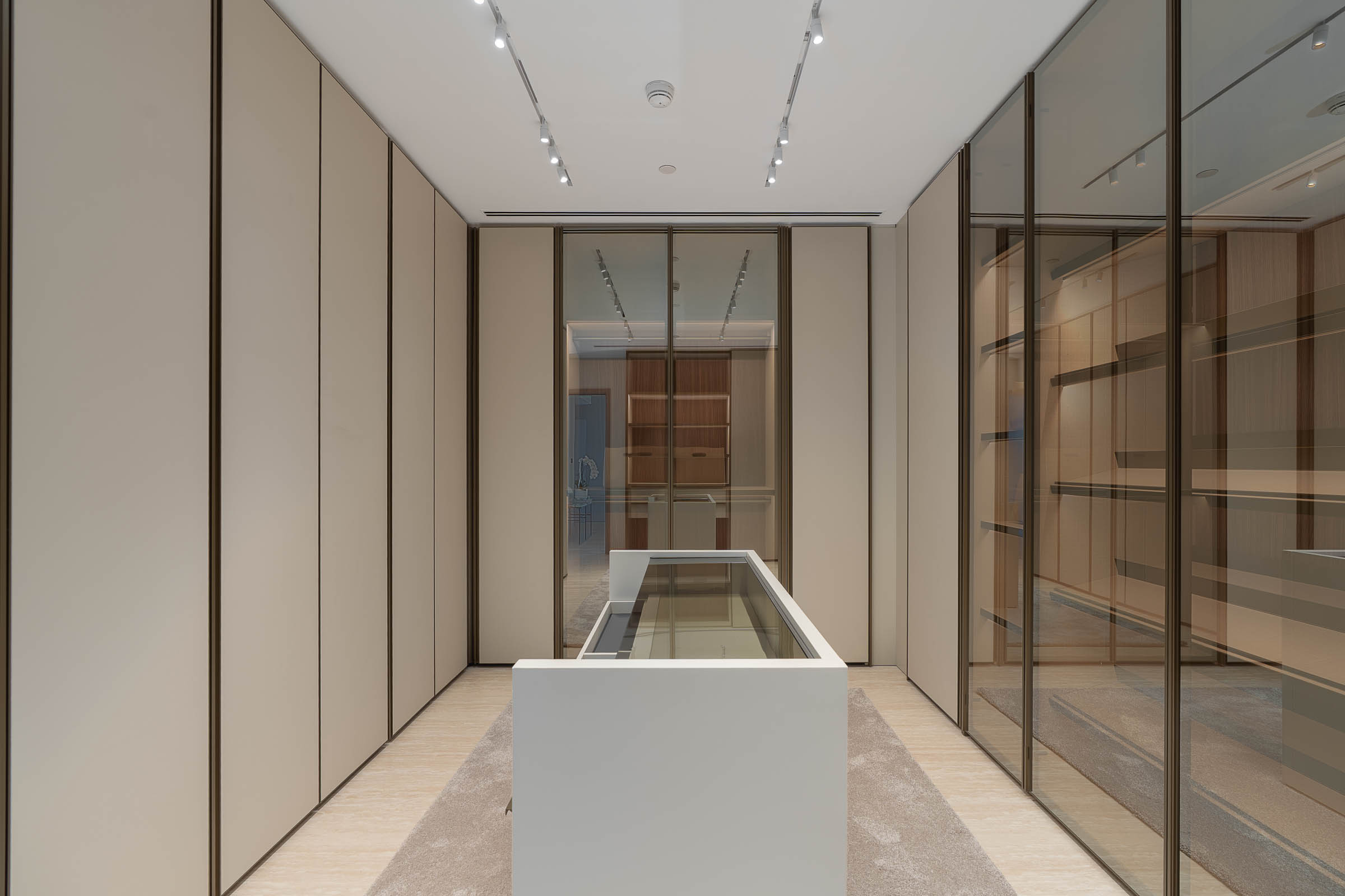  Brand-New Three-Bedroom Residence at Serenia Living - 物件實景