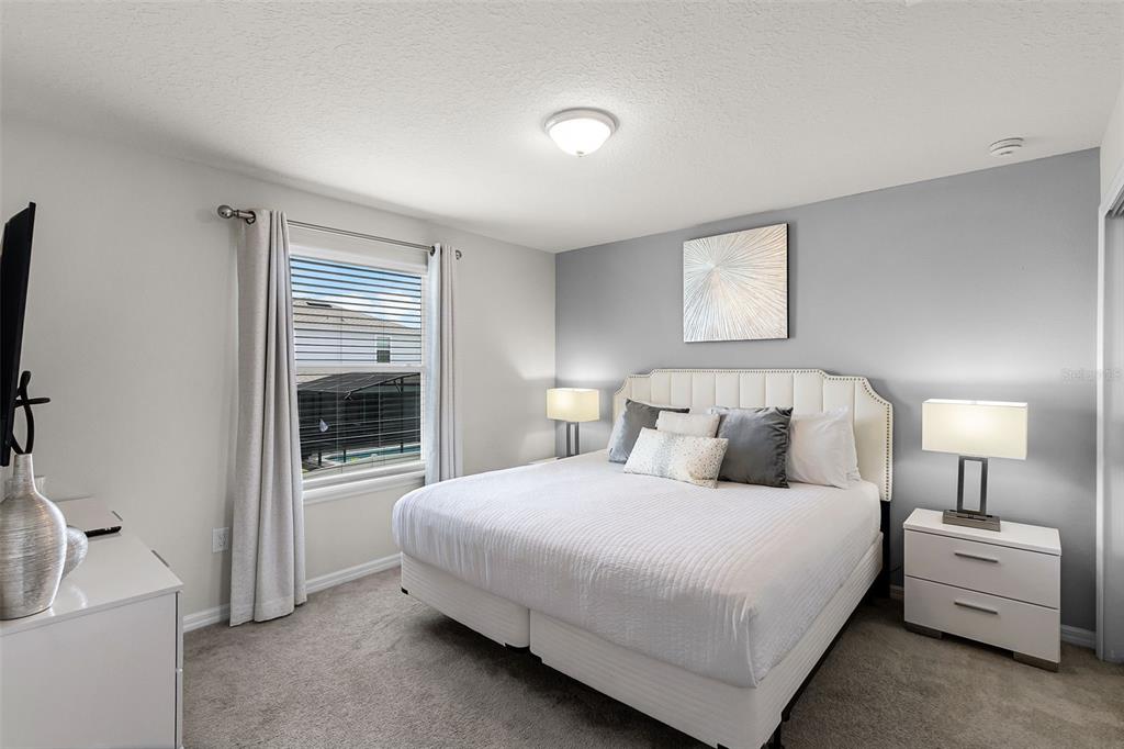 Davenport, Florida, 33897, United States, 10 Bedrooms Bedrooms, ,8 BathroomsBathrooms,Residential,For Sale,1897679