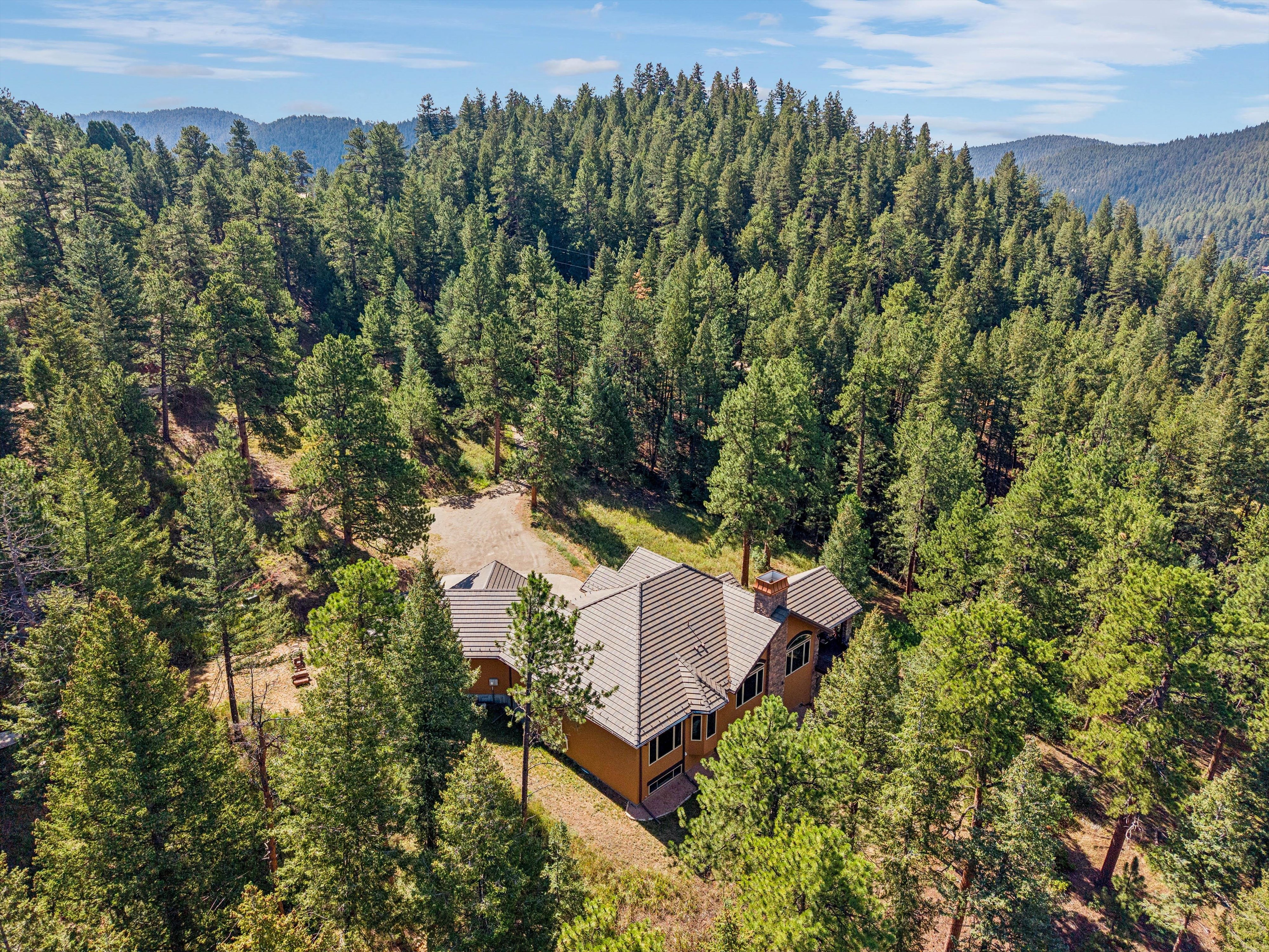  Extraordinary 20 Acre Mountain Estate Bordering Protected Wilderness - 物件實景