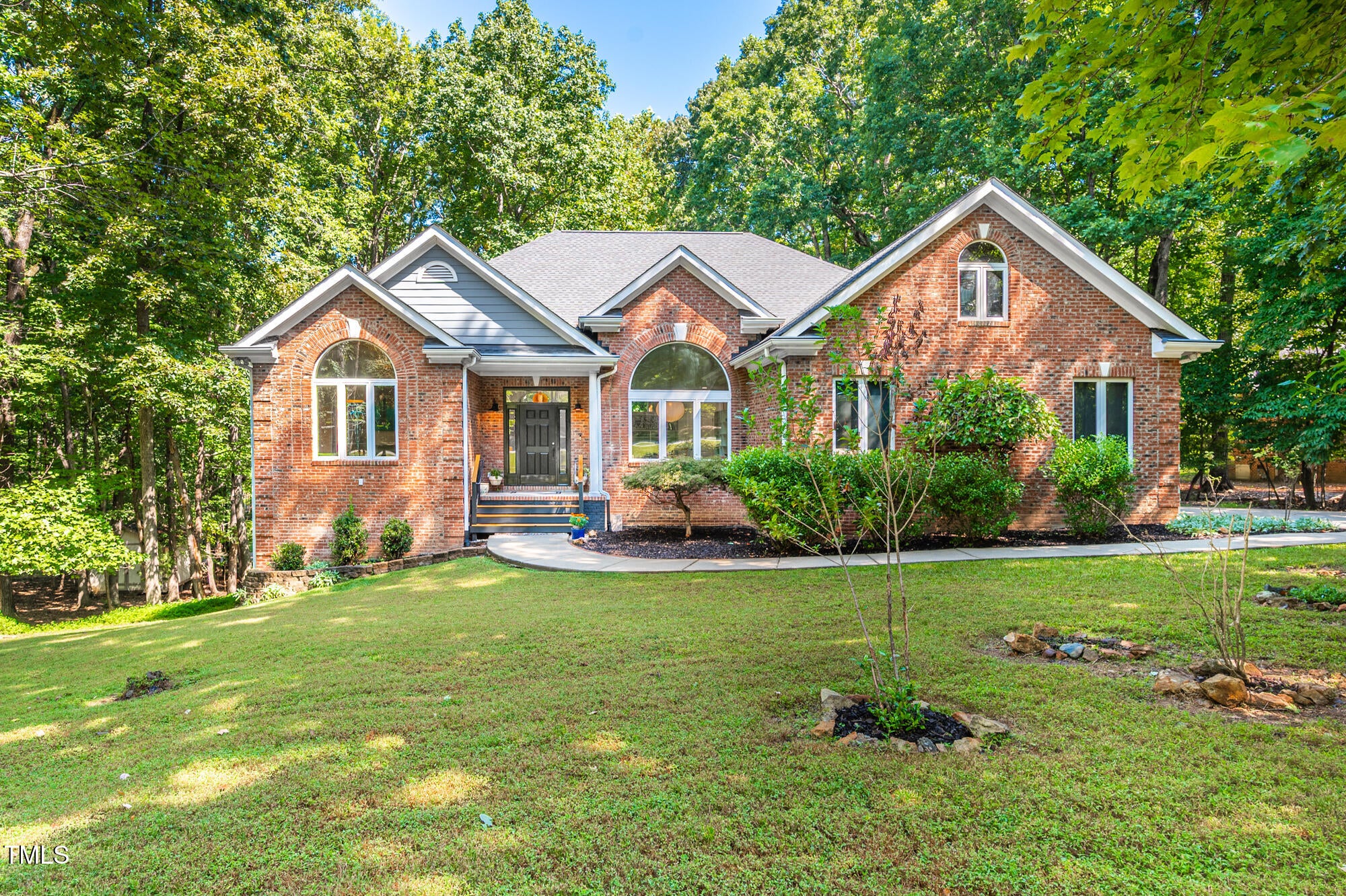Hillsborough, North Carolina, 27278, United States, 3 Bedrooms Bedrooms, ,3 BathroomsBathrooms,Residential,For Sale,1949377